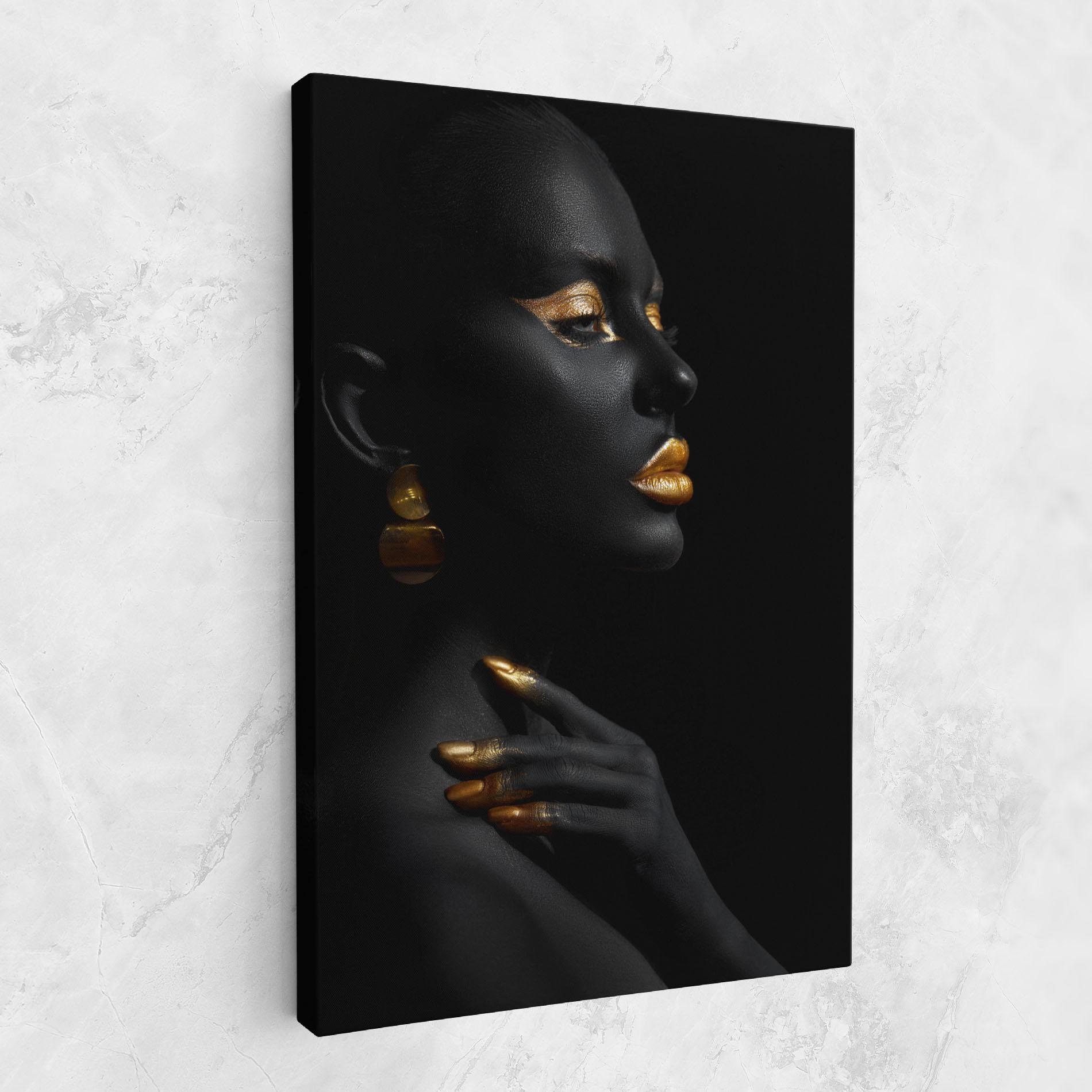 Leinwandbild Lips Gold Eyelids mockup 1