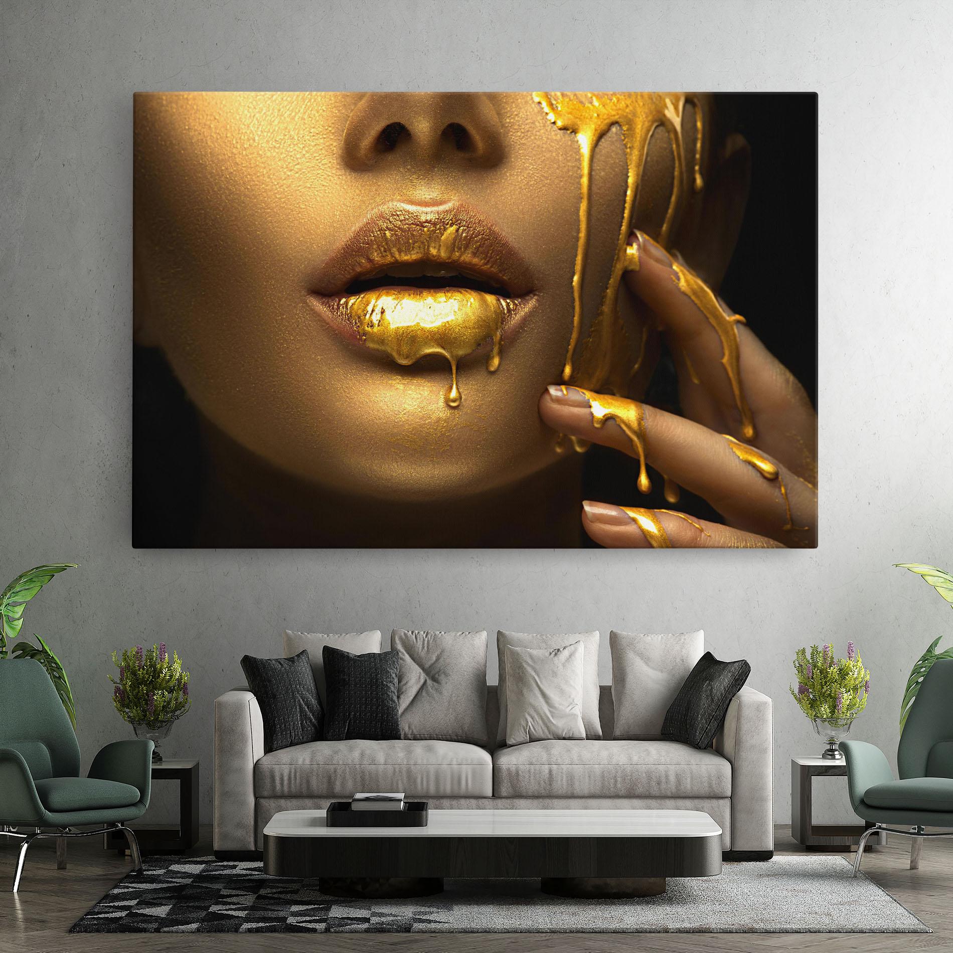 Leinwandbild Golden Lips mockup 7