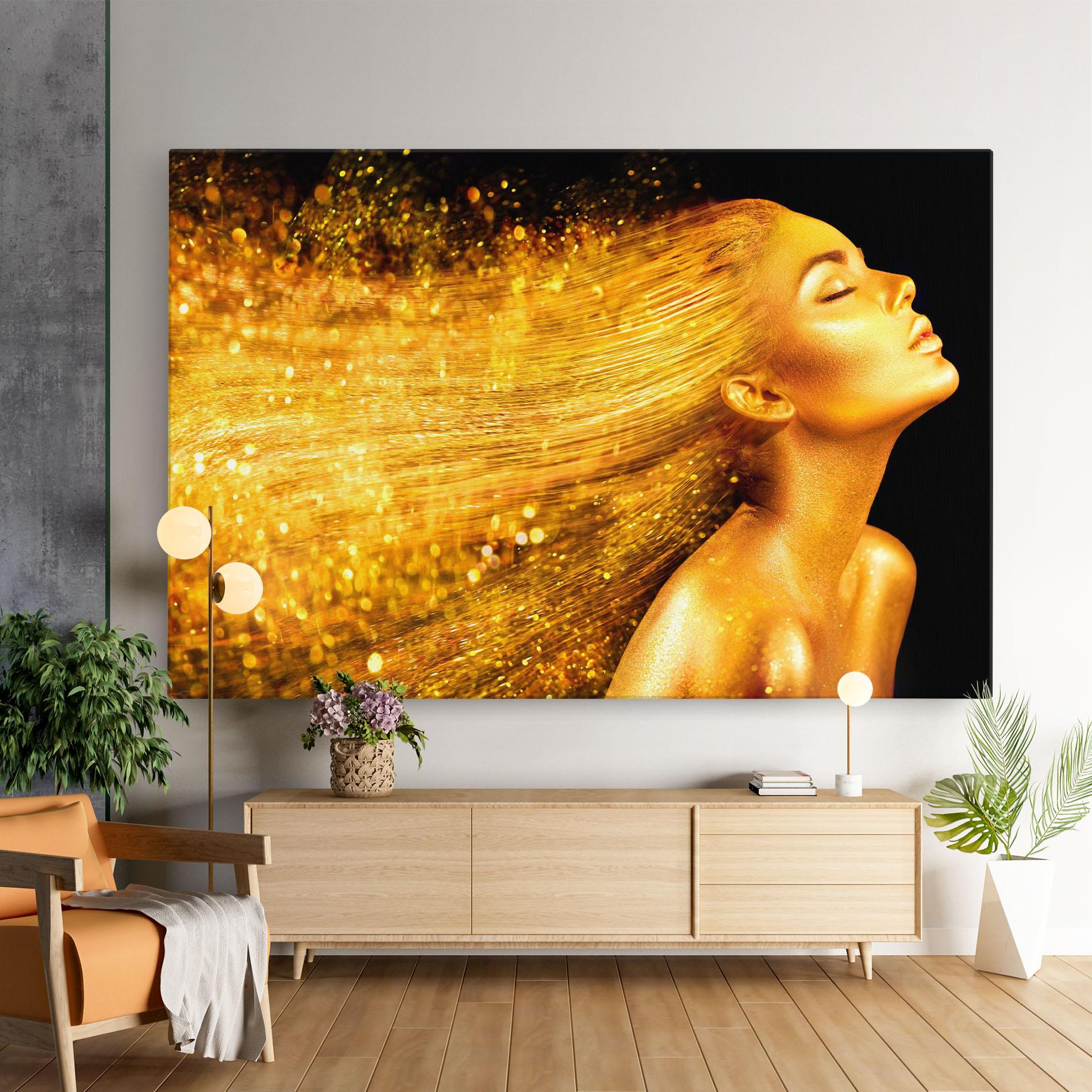 Leinwandbild Golden Girl mockup 9