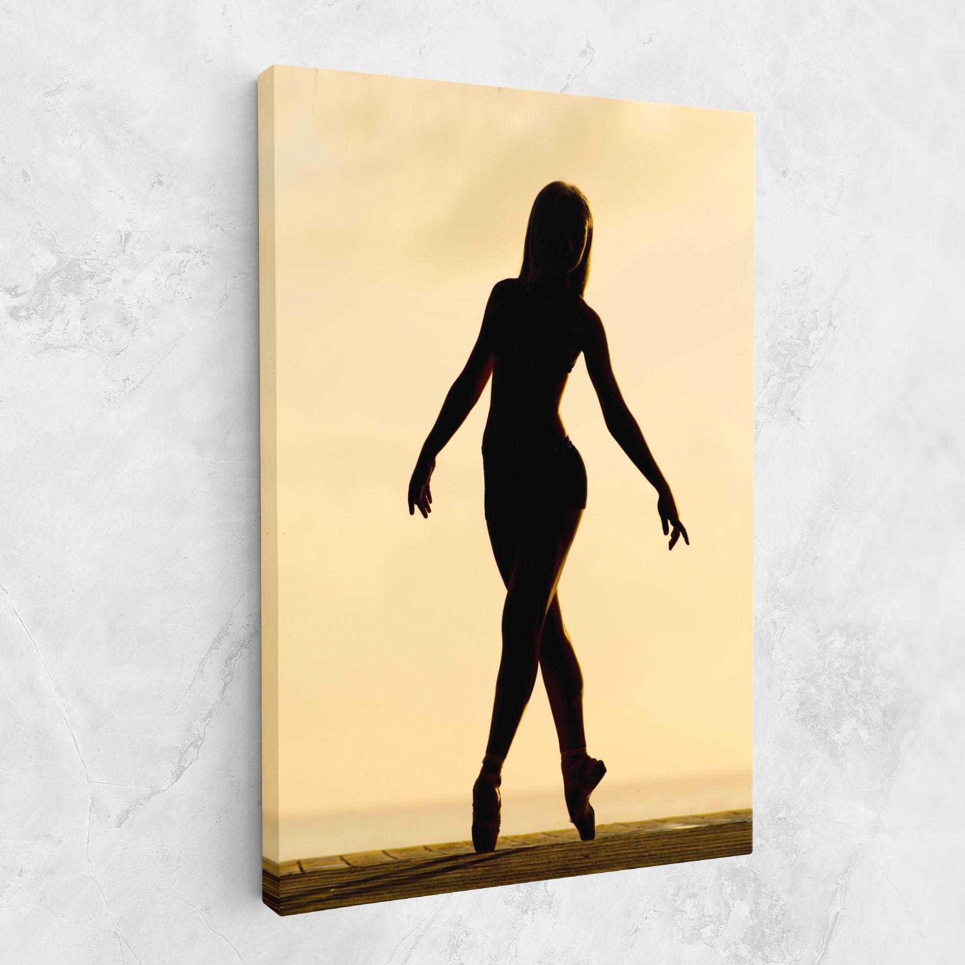 Leinwandbild Ballet On Cream mockup 1