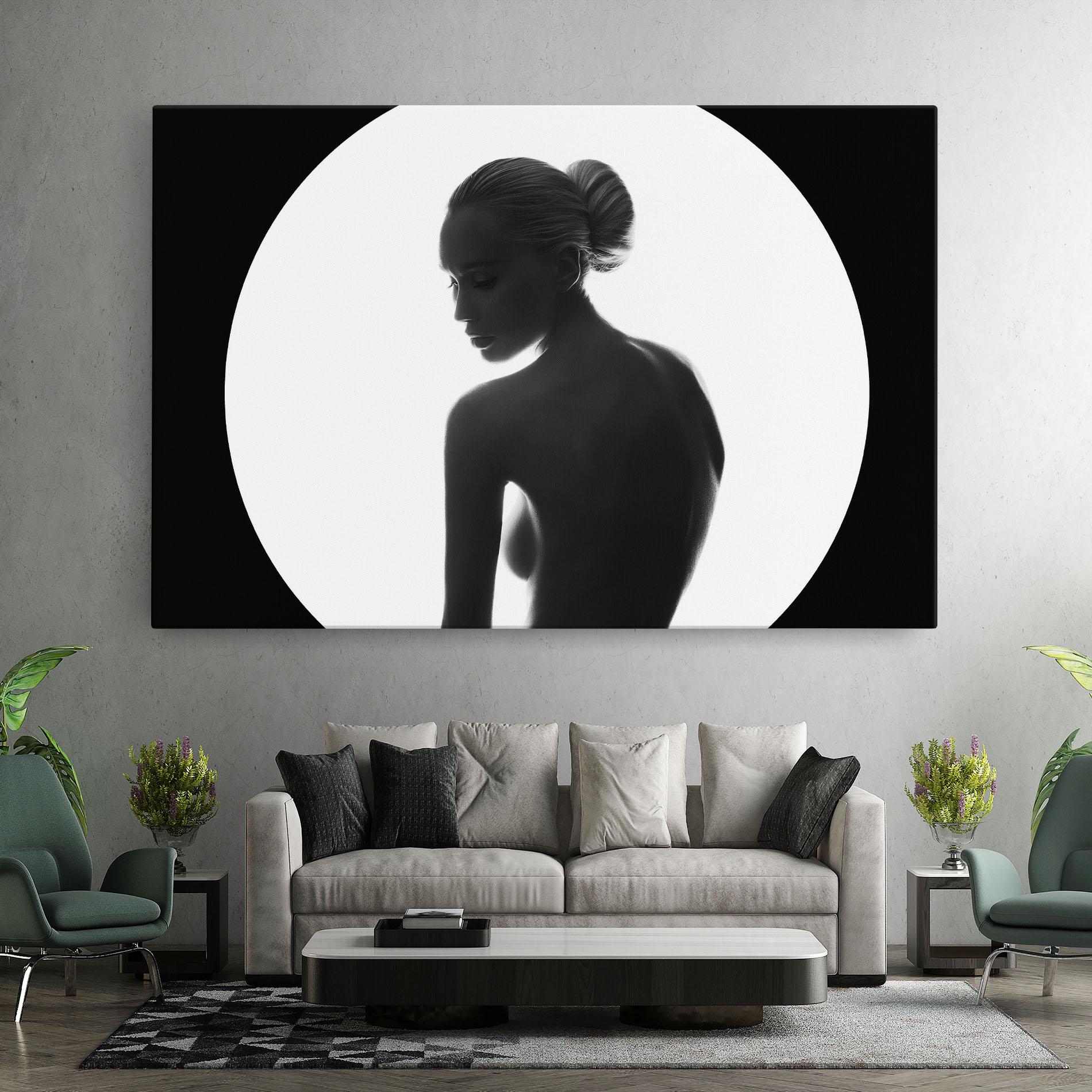 Leinwandbild Woman Body Circle mockup 7