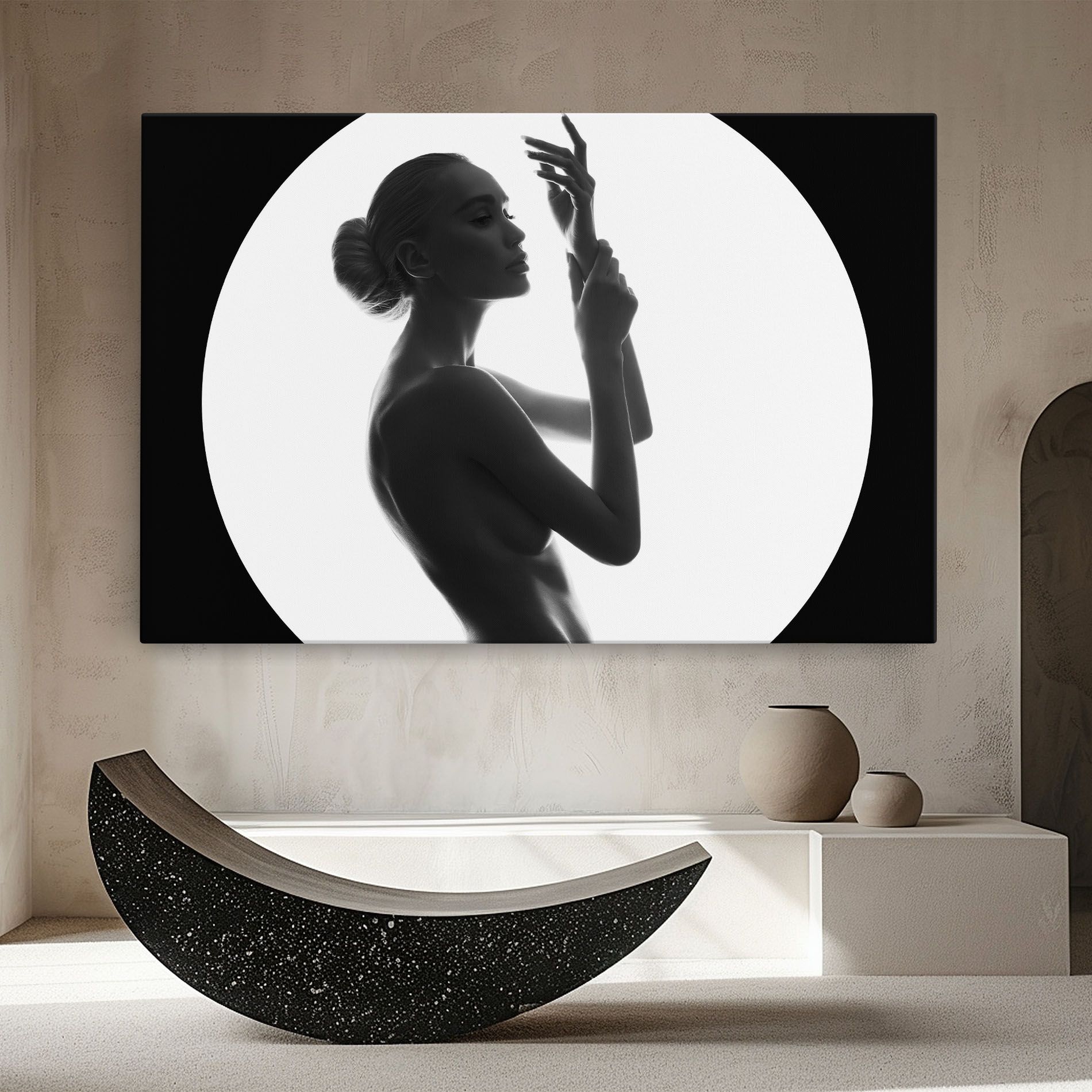 Circle Woman Body mockup 8