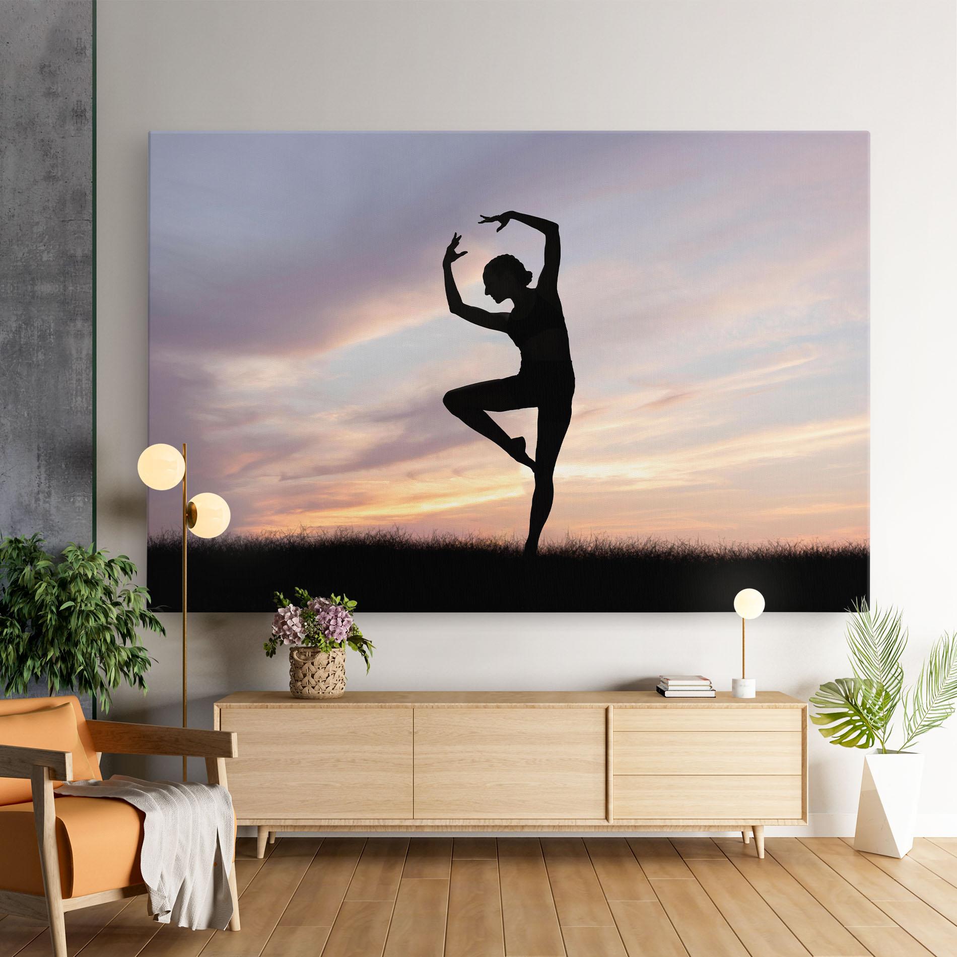 Leinwandbild Purple Sky Posing mockup 9