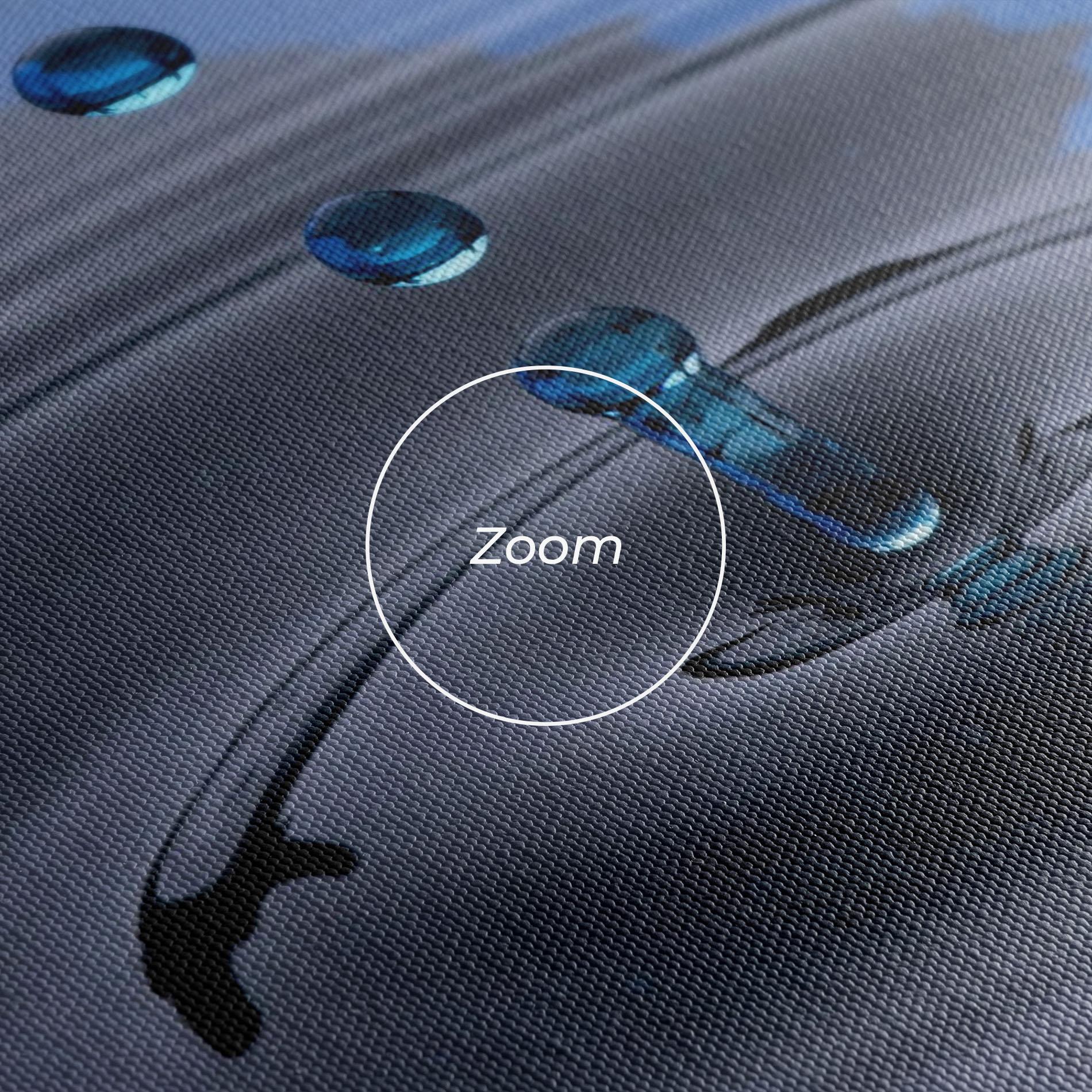 Leinwandbild Frozen Drops mockup 3