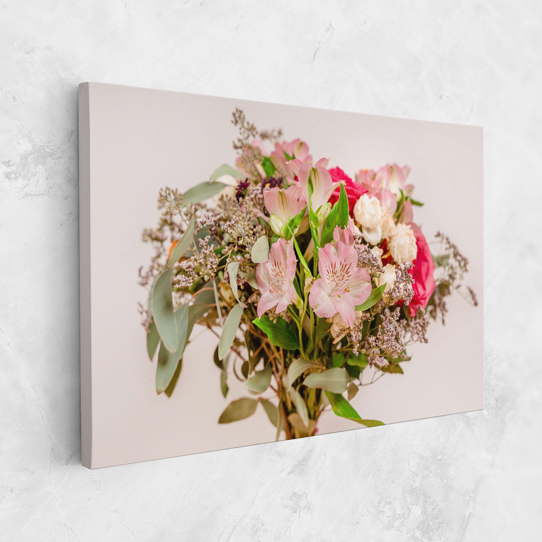 Leinwandbild Girly Pink Bouquet mockup 1