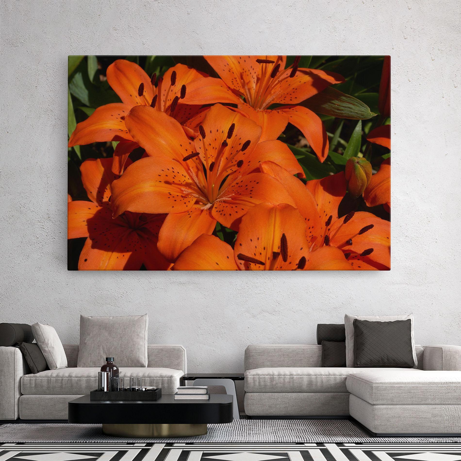 Leinwandbild Orange Lily In The Sun mockup 2