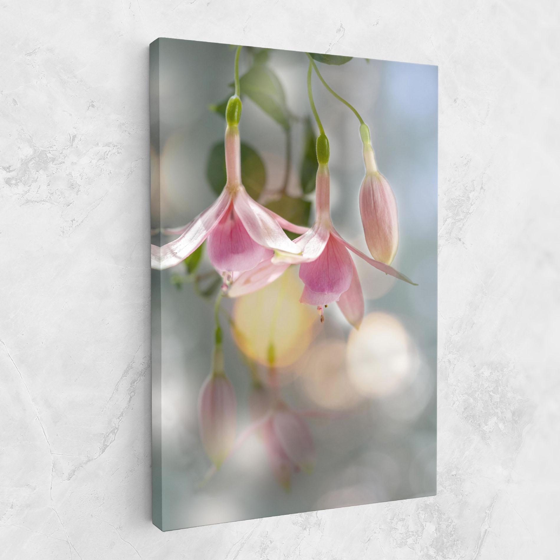 Leinwandbild Dreamy Pink Exotic mockup 1
