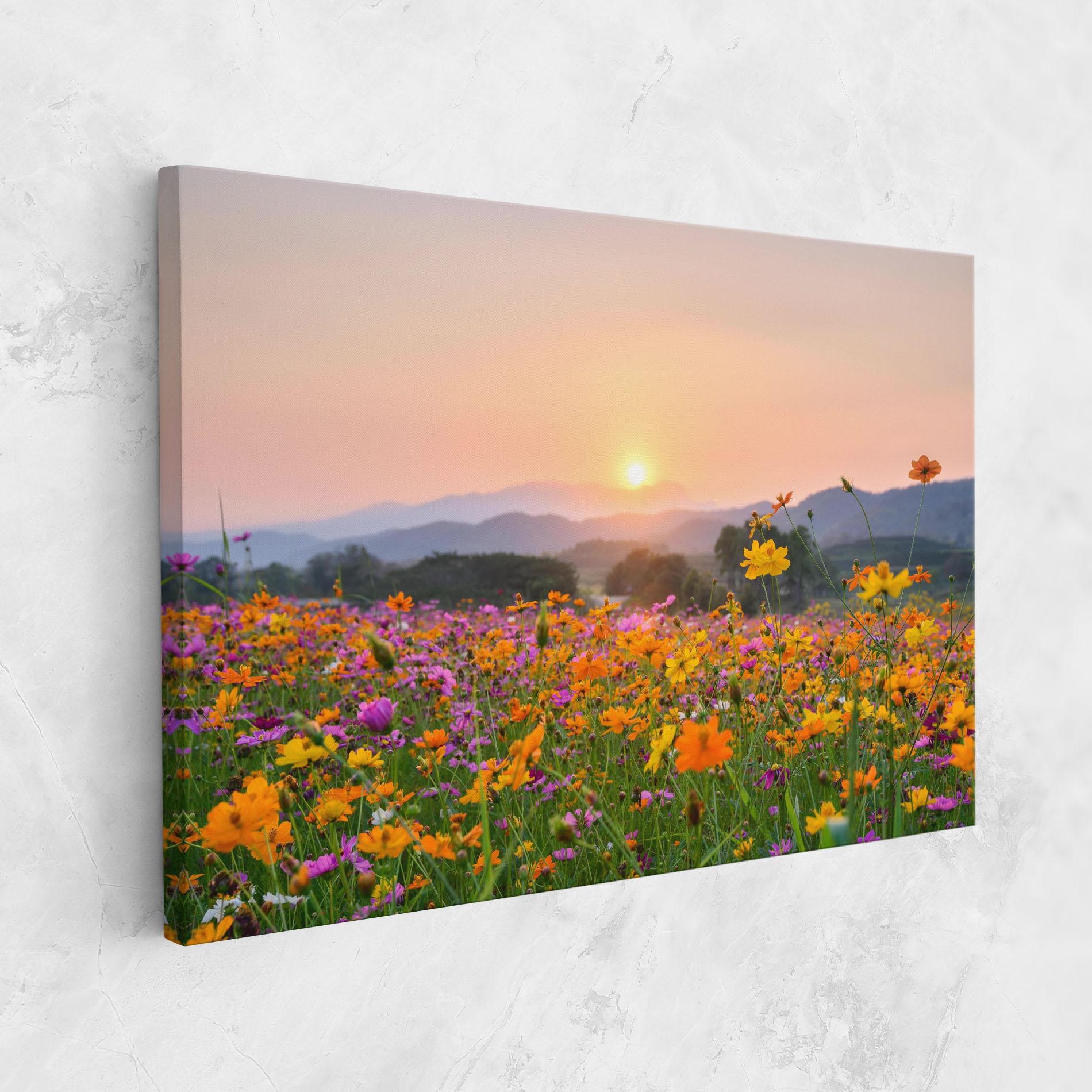 Leinwandbild Sunset Mountain Flowerf mockup 1