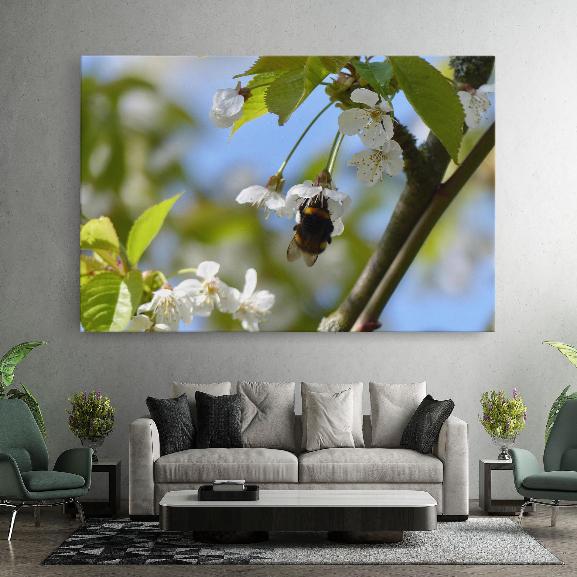 Leinwandbild Bee Wild Tree mockup 7