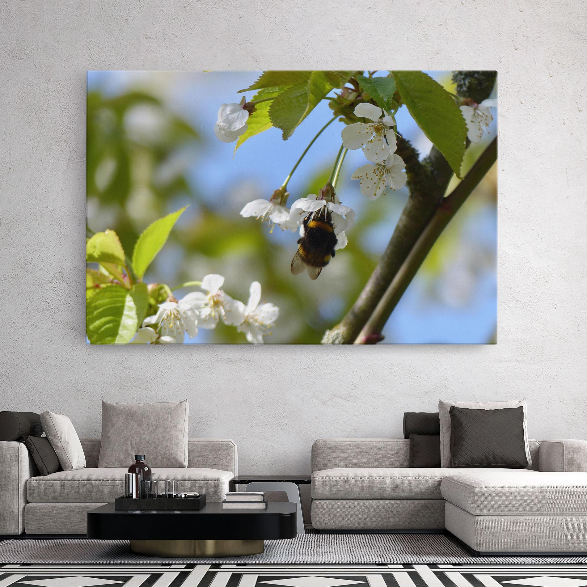 Leinwandbild Bee Wild Tree mockup 2