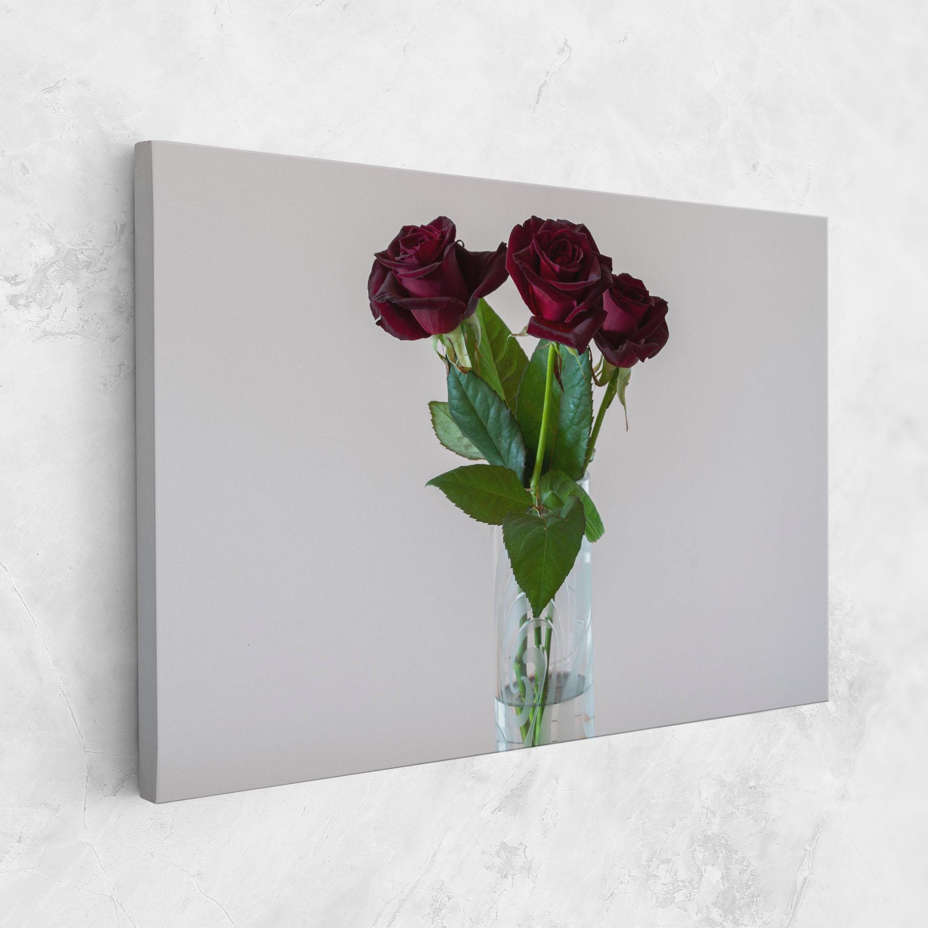 Leinwandbild Red Roses Vase mockup 1