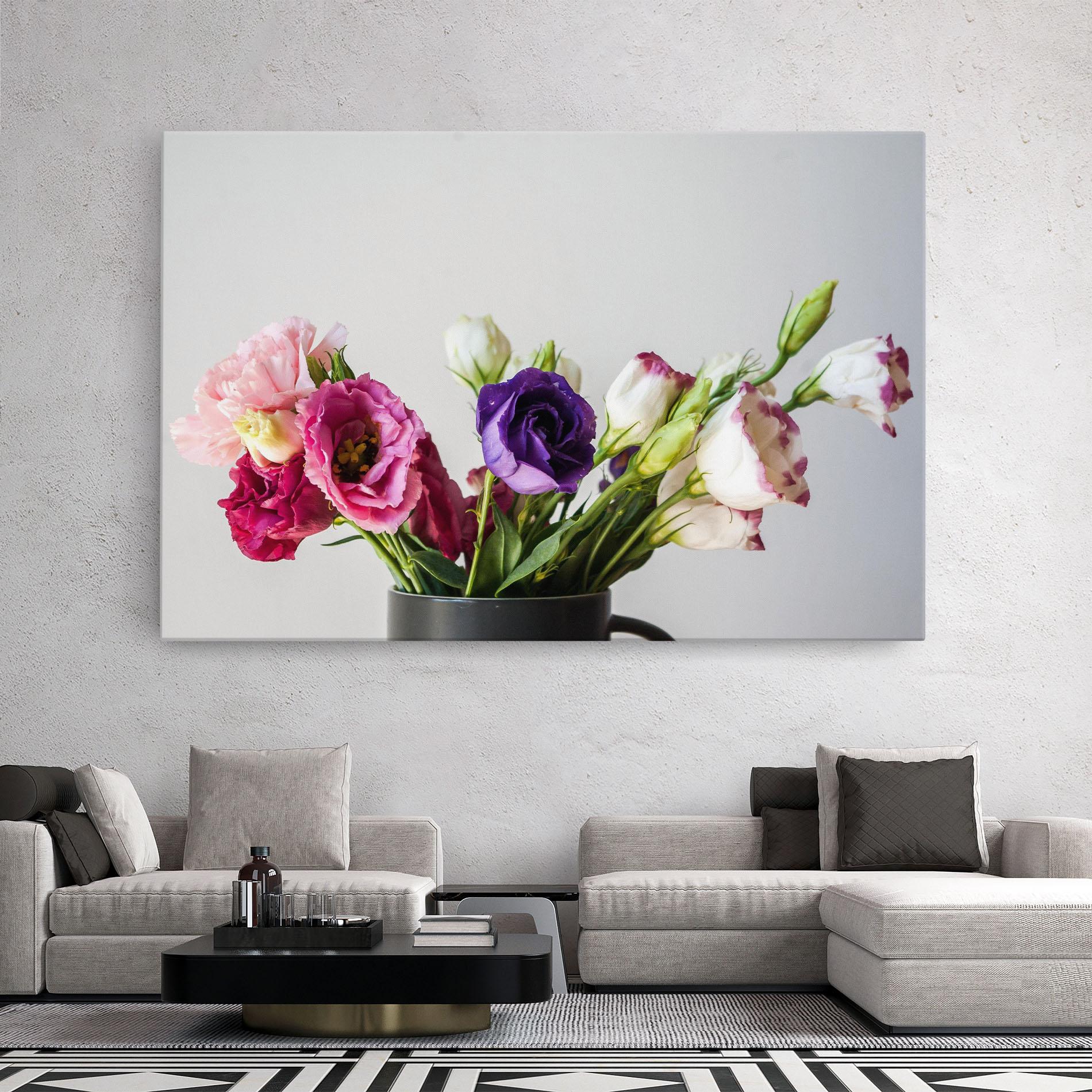 Leinwandbild Flowers In Vase mockup 2