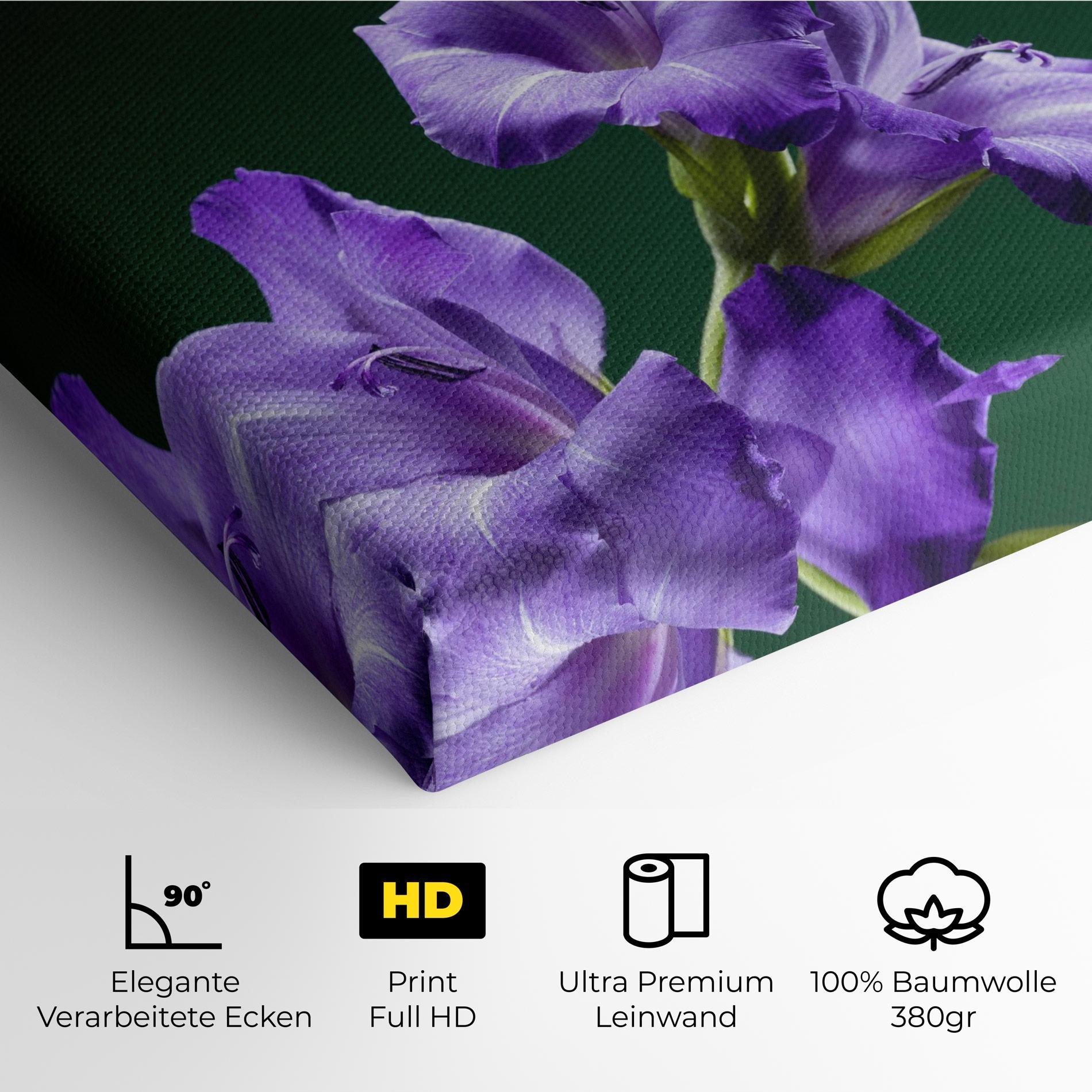 Leinwandbild Iris On Green mockup 4