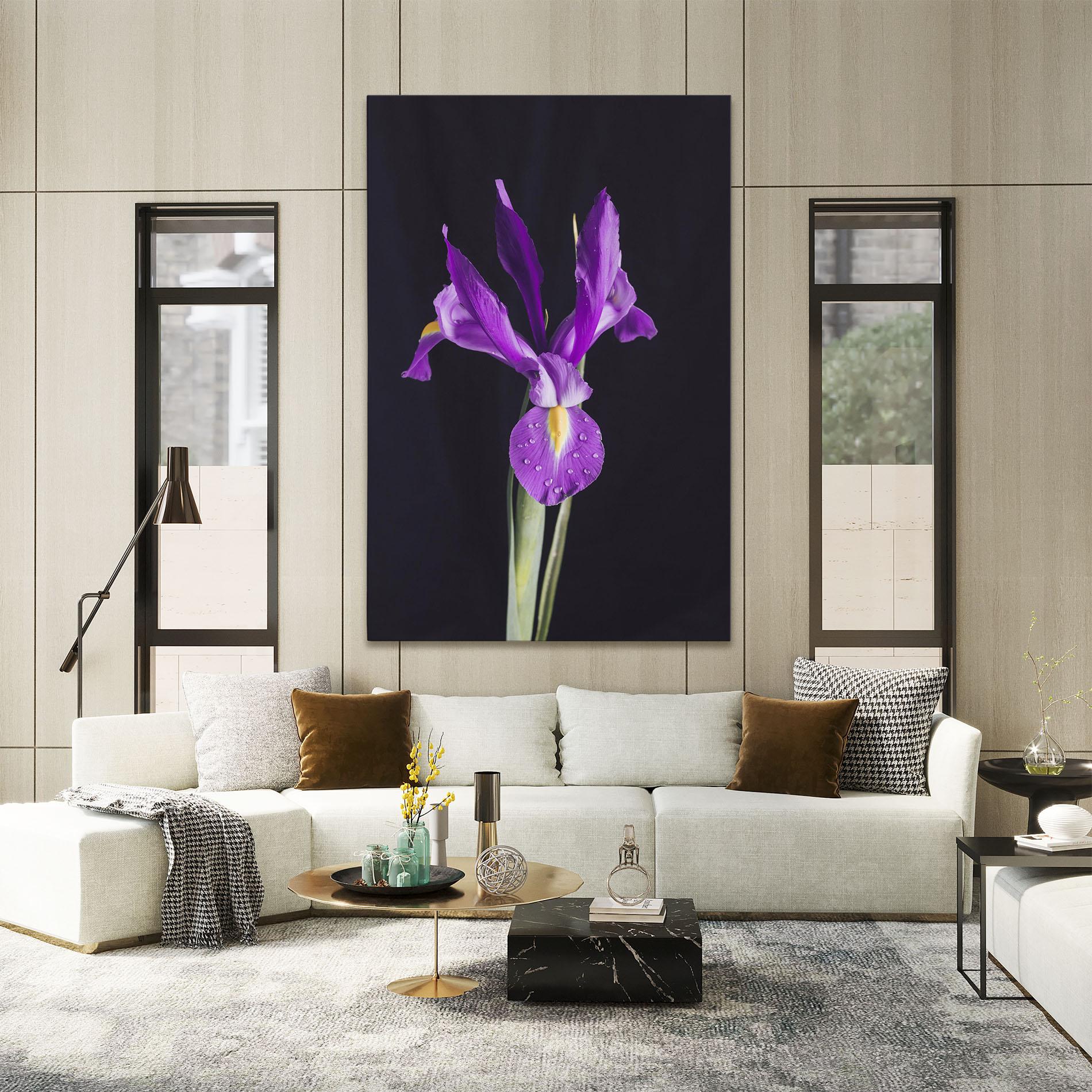 Leinwandbild Fresh Purple Iris mockup 2