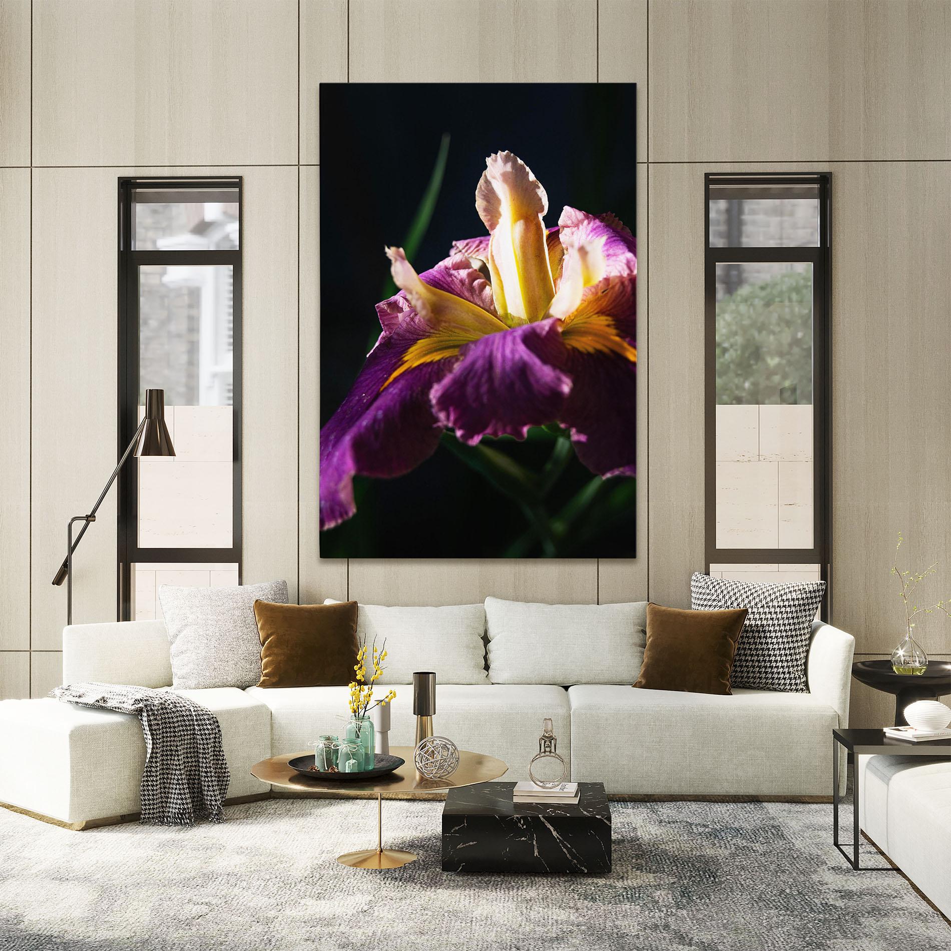 Leinwandbild Pastel Yellow Iris mockup 2