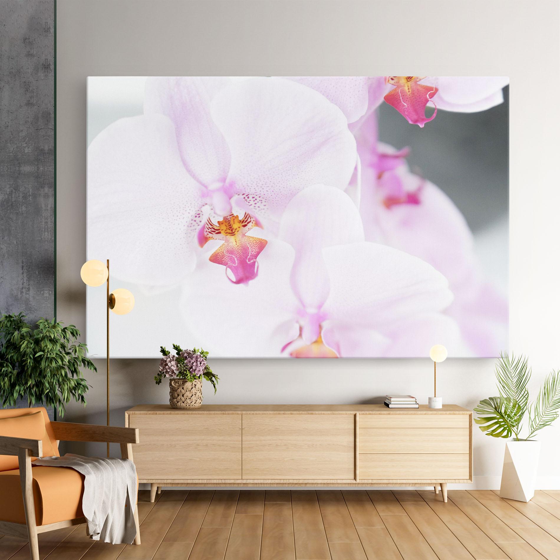 Leinwandbild Light Purple Orchid mockup 9