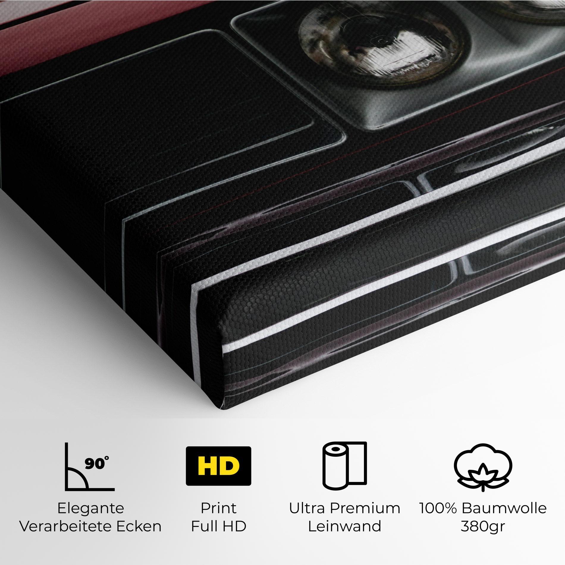 Leinwandbild Dark Vintage Red mockup 4