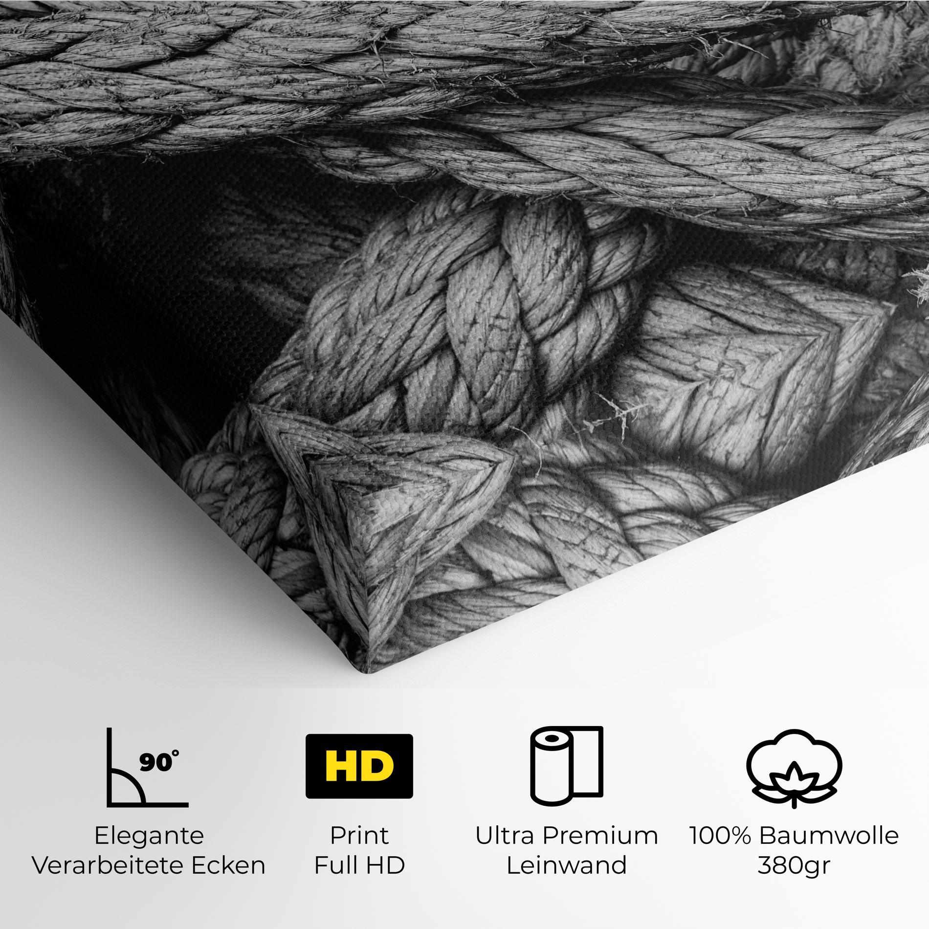 Leinwandbild Gray String mockup 4