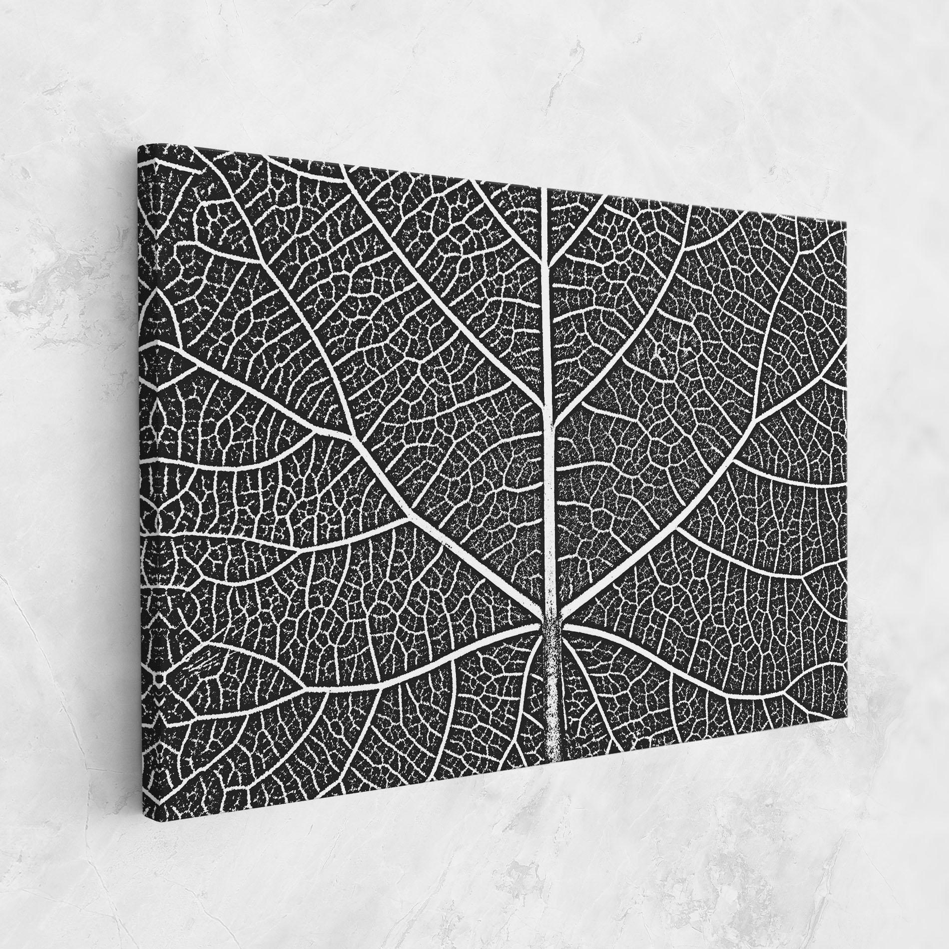 Leinwandbild Close Grey Leaf mockup 1