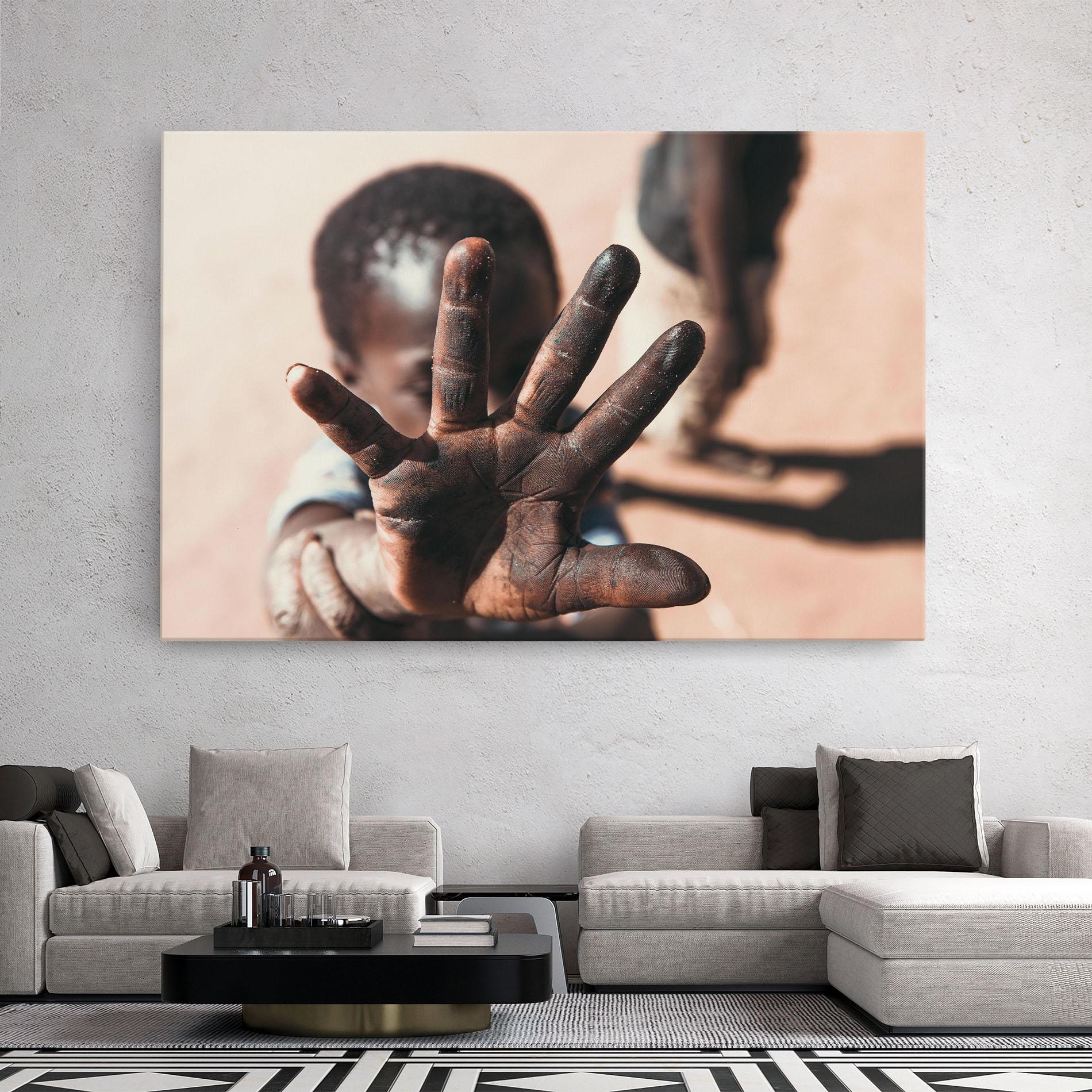 Leinwandbild Little Dirty Hand mockup 2