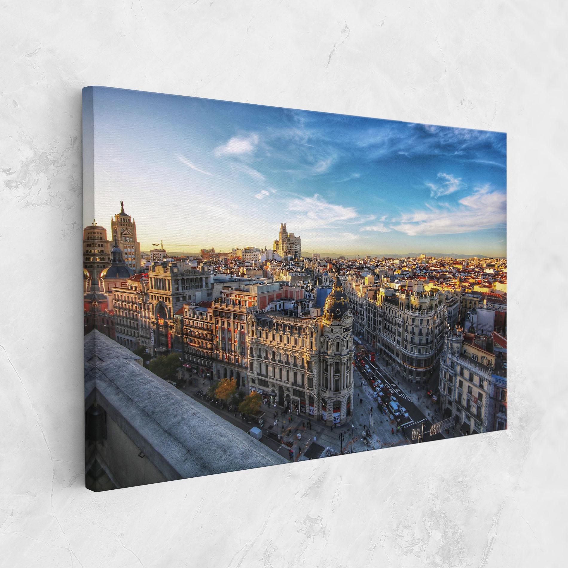 Leinwandbild Madrid View mockup 1
