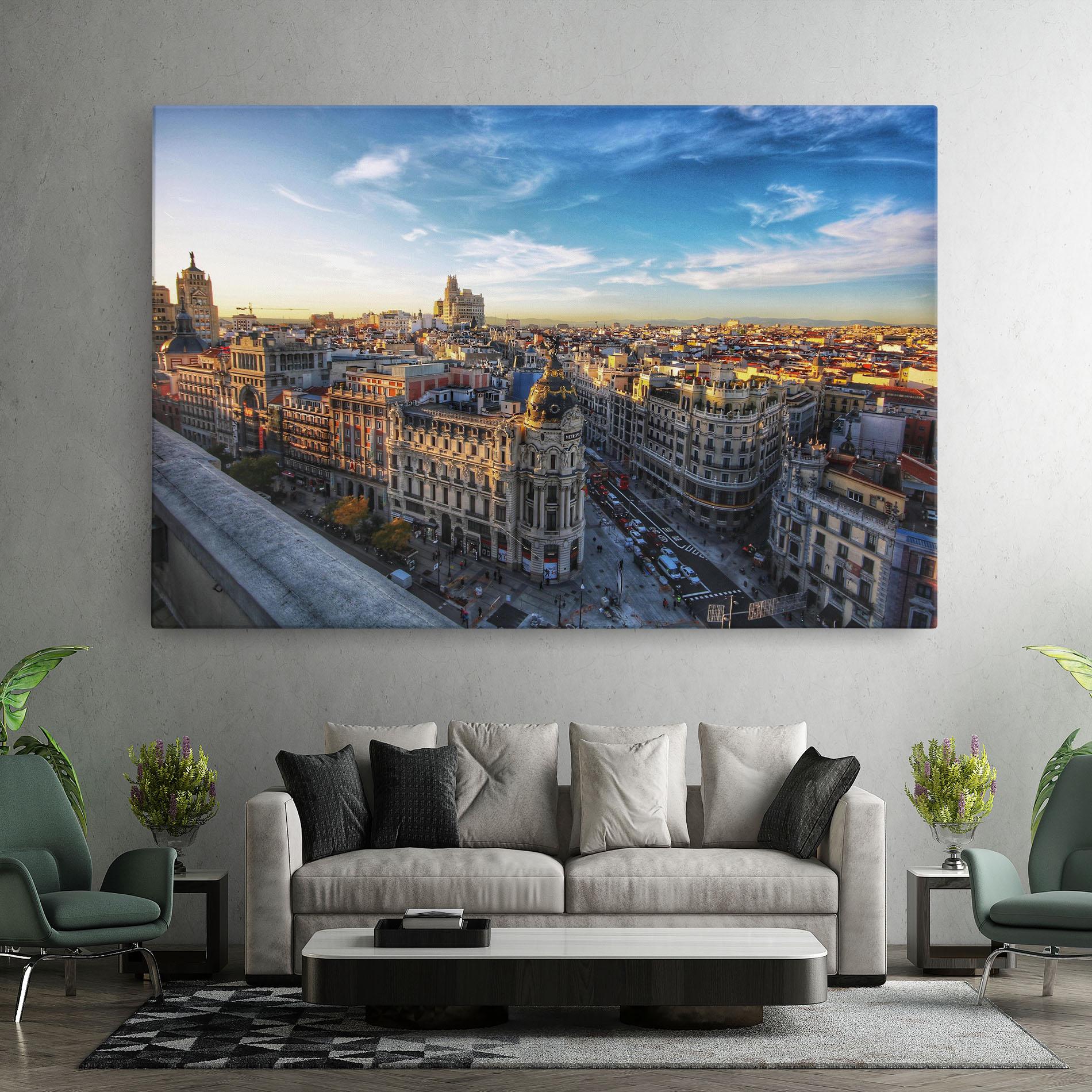 Leinwandbild Madrid View mockup 7
