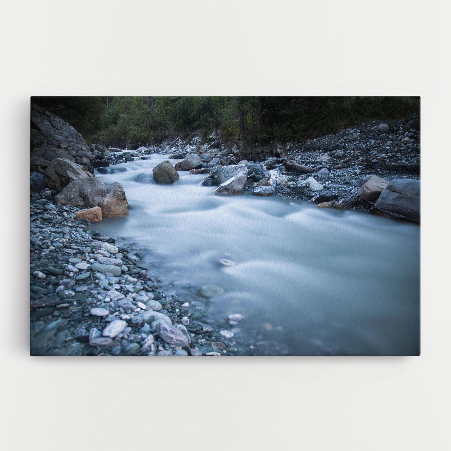 Leinwandbild Grey Water Falling mockup 0