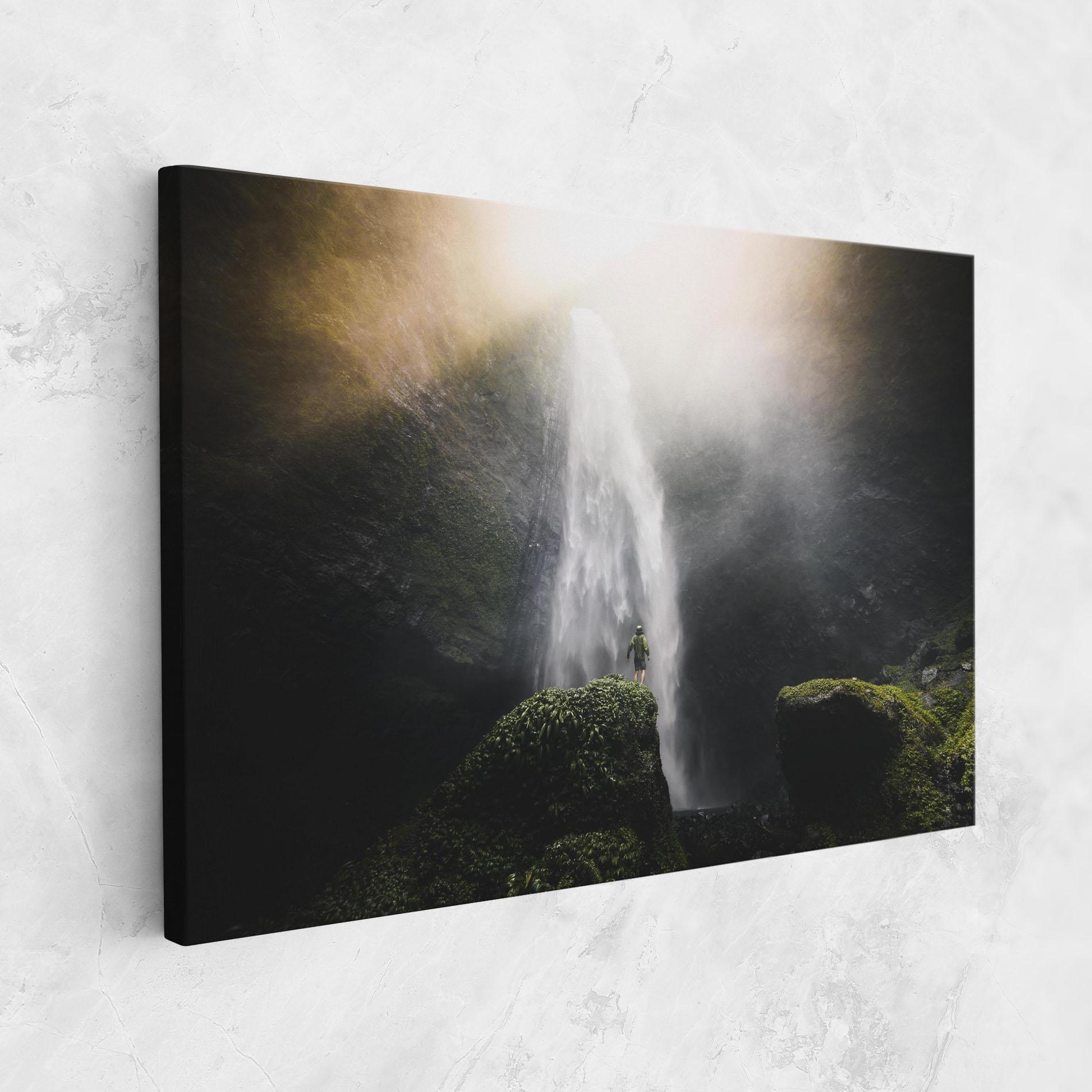Leinwandbild Green Man Waterfall mockup 1