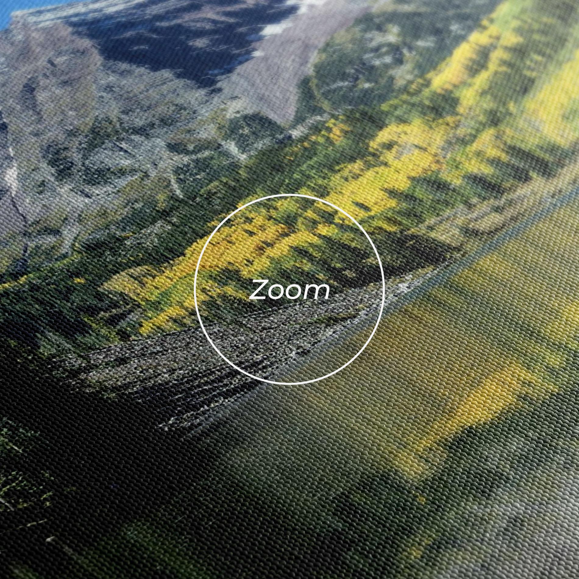 Leinwandbild Lake Green Mountain mockup 3