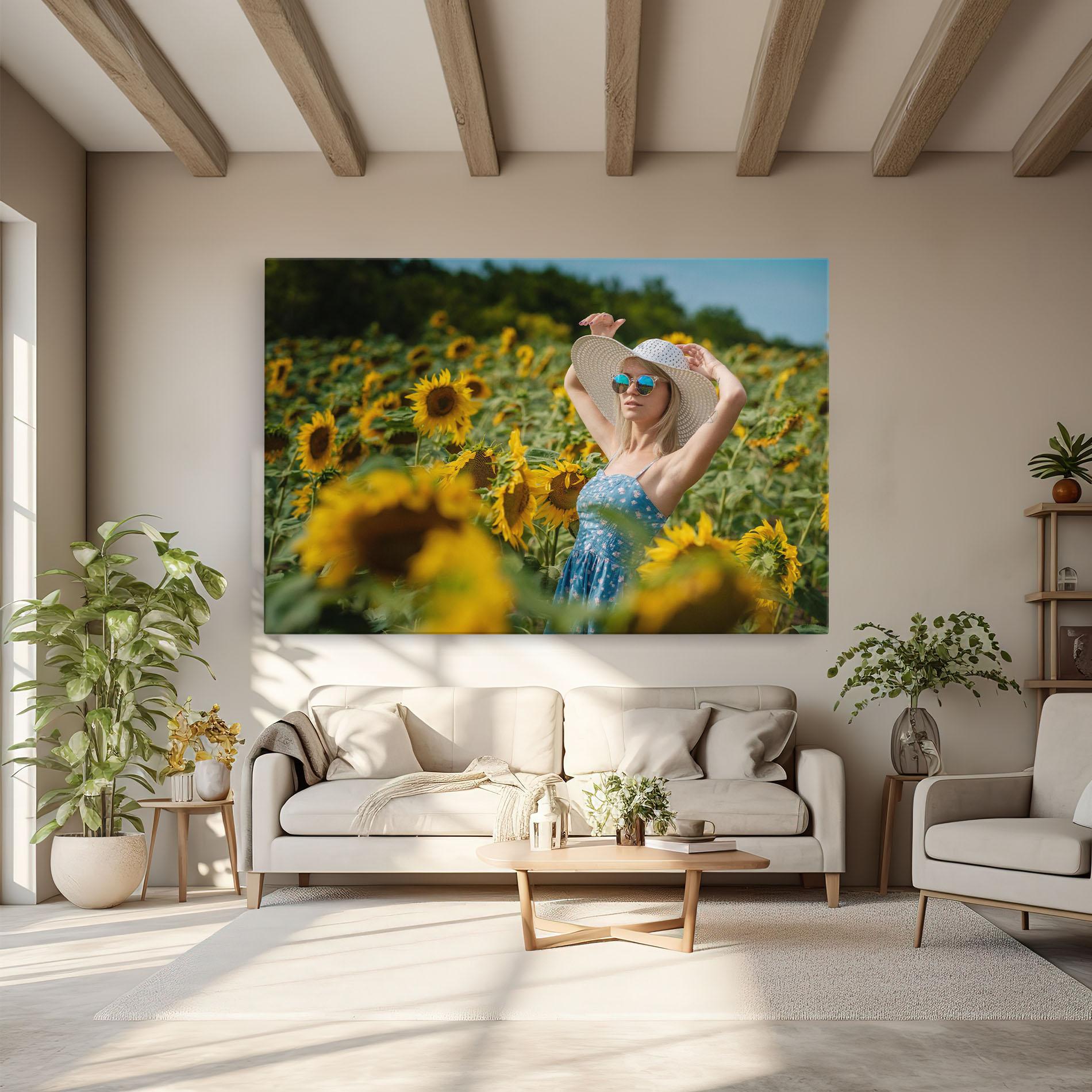 Leinwandbild Model Posing mockup 6