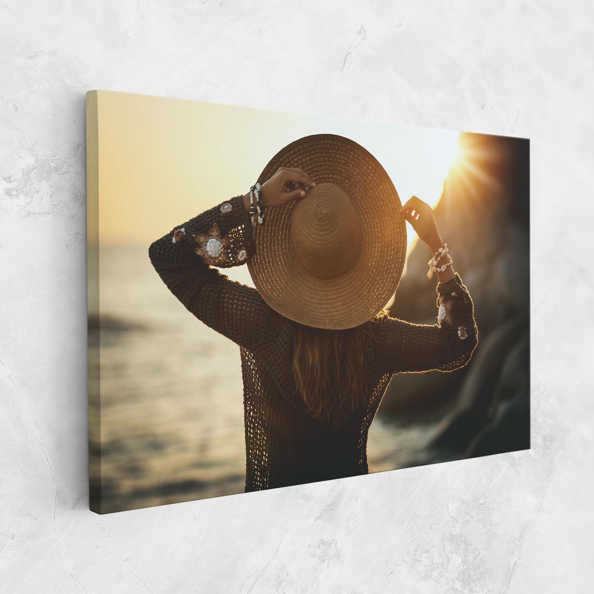 Leinwandbild Enjoying Sunset mockup 1