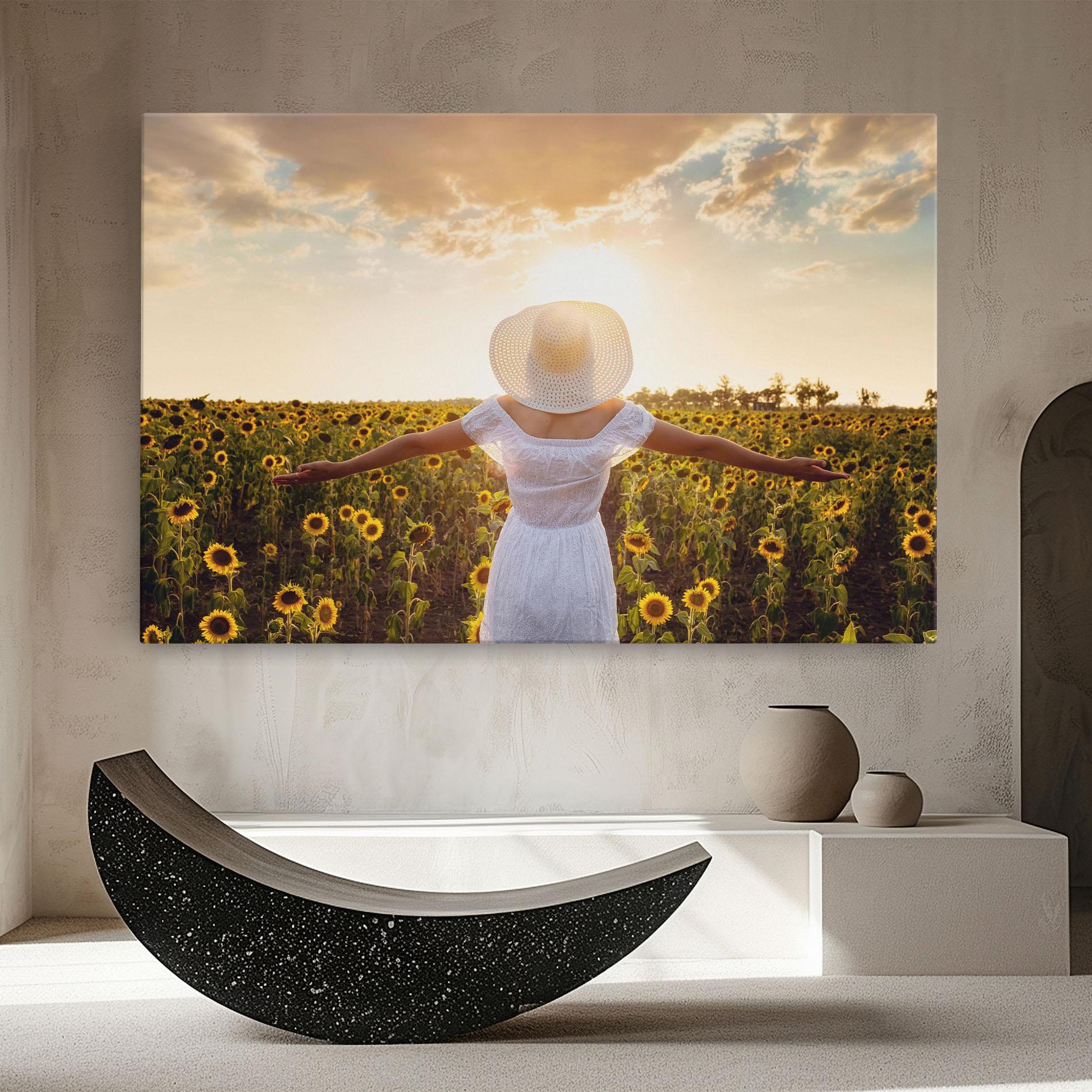 Leinwandbild Girl In Nature mockup 8