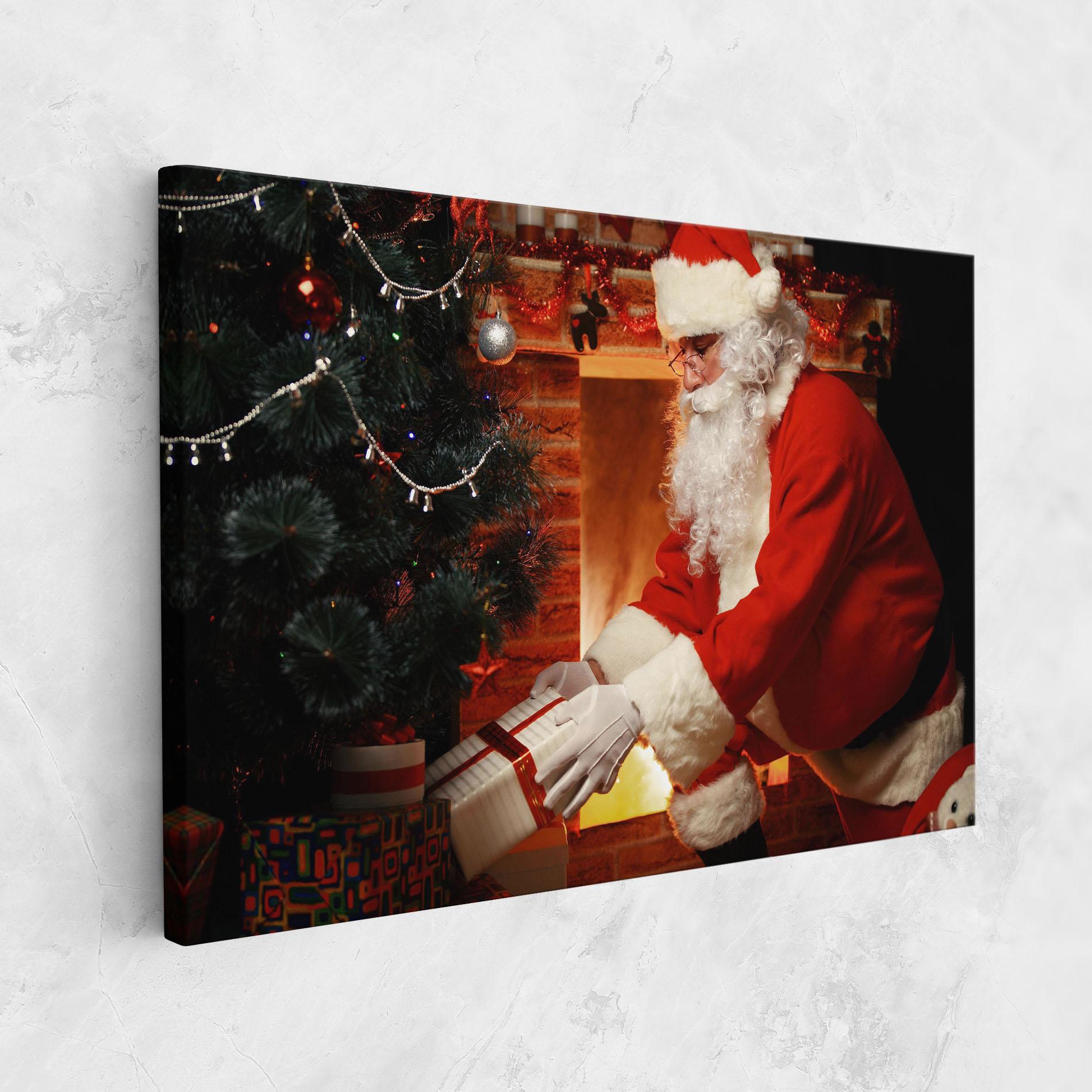 Leinwandbild Santa Brought Gifts mockup 1
