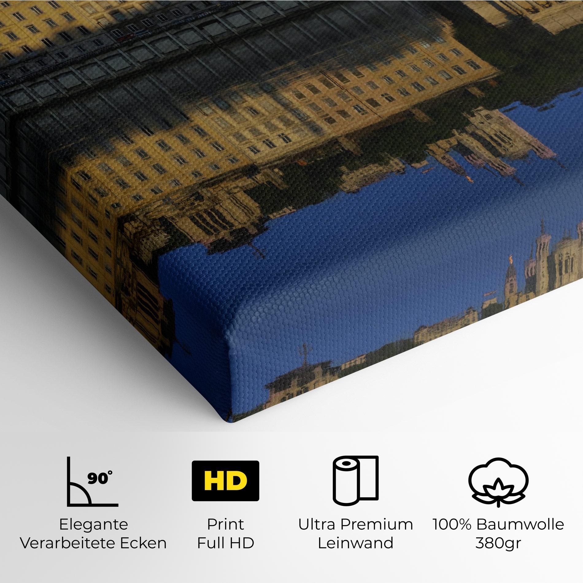 Leinwandbild Lyon France mockup 4