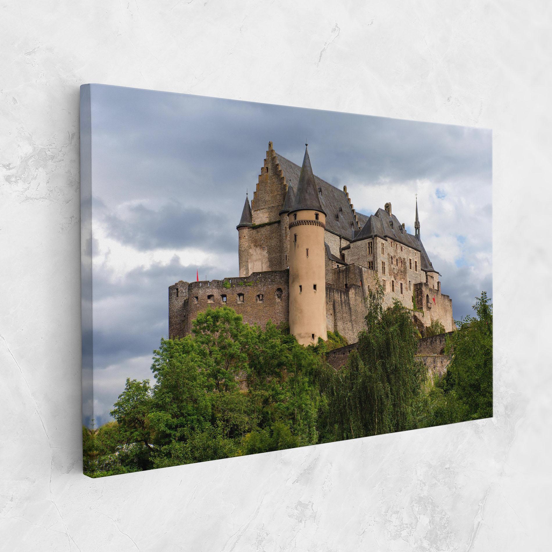 Leinwandbild Castle Vianden mockup 1
