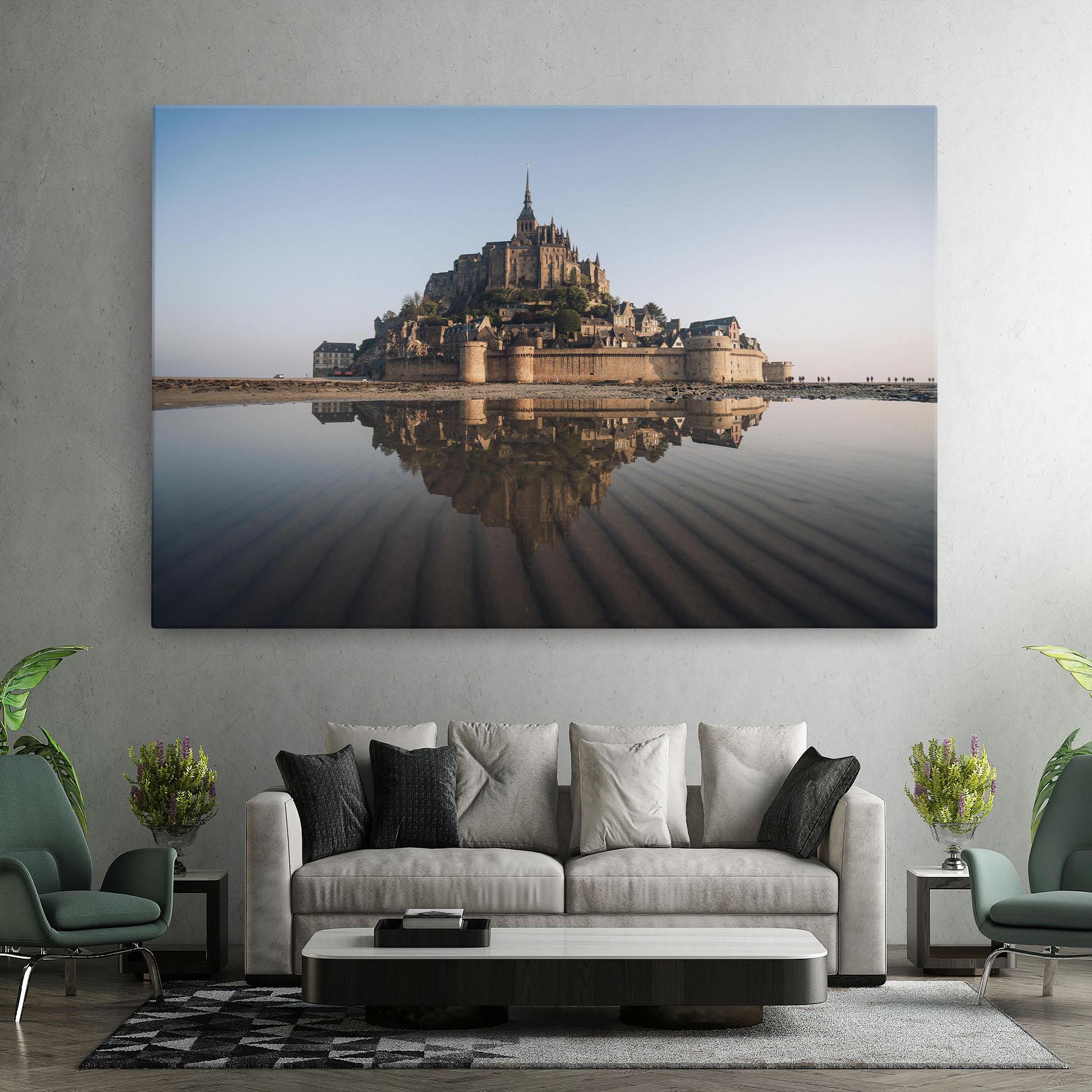 Leinwandbild Castle Reflection mockup 7