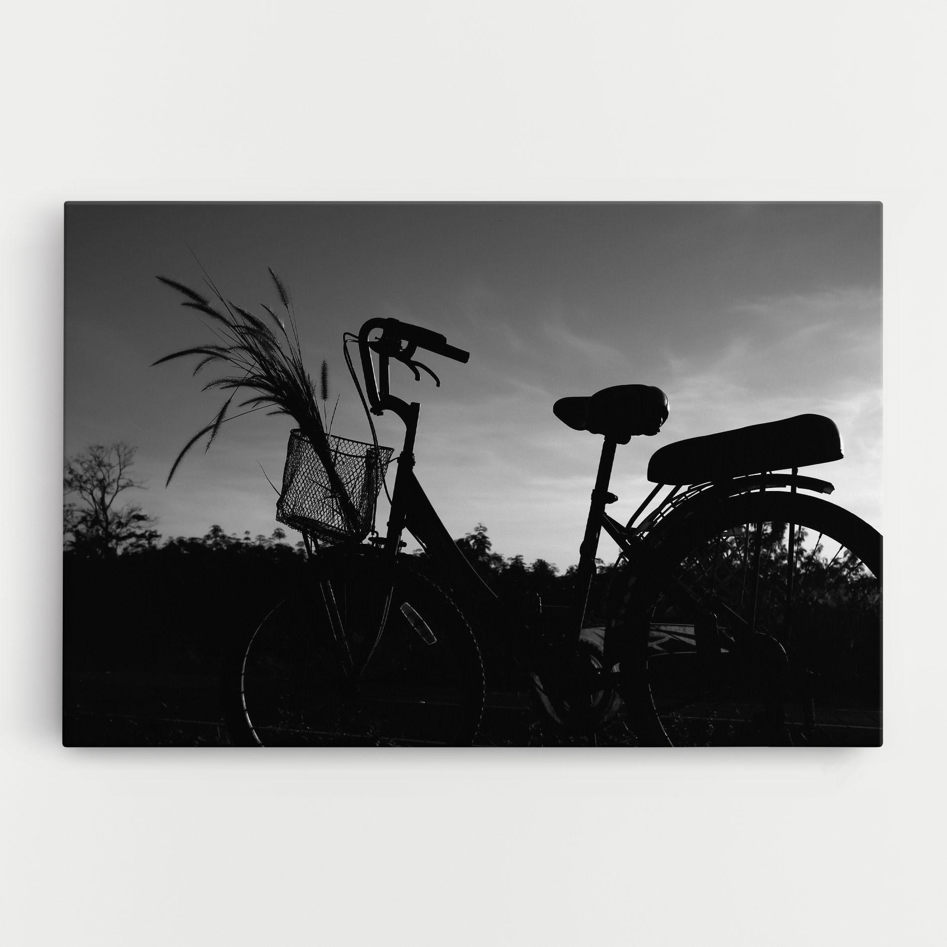 Leinwandbild Black Bike Shilouette mockup 0