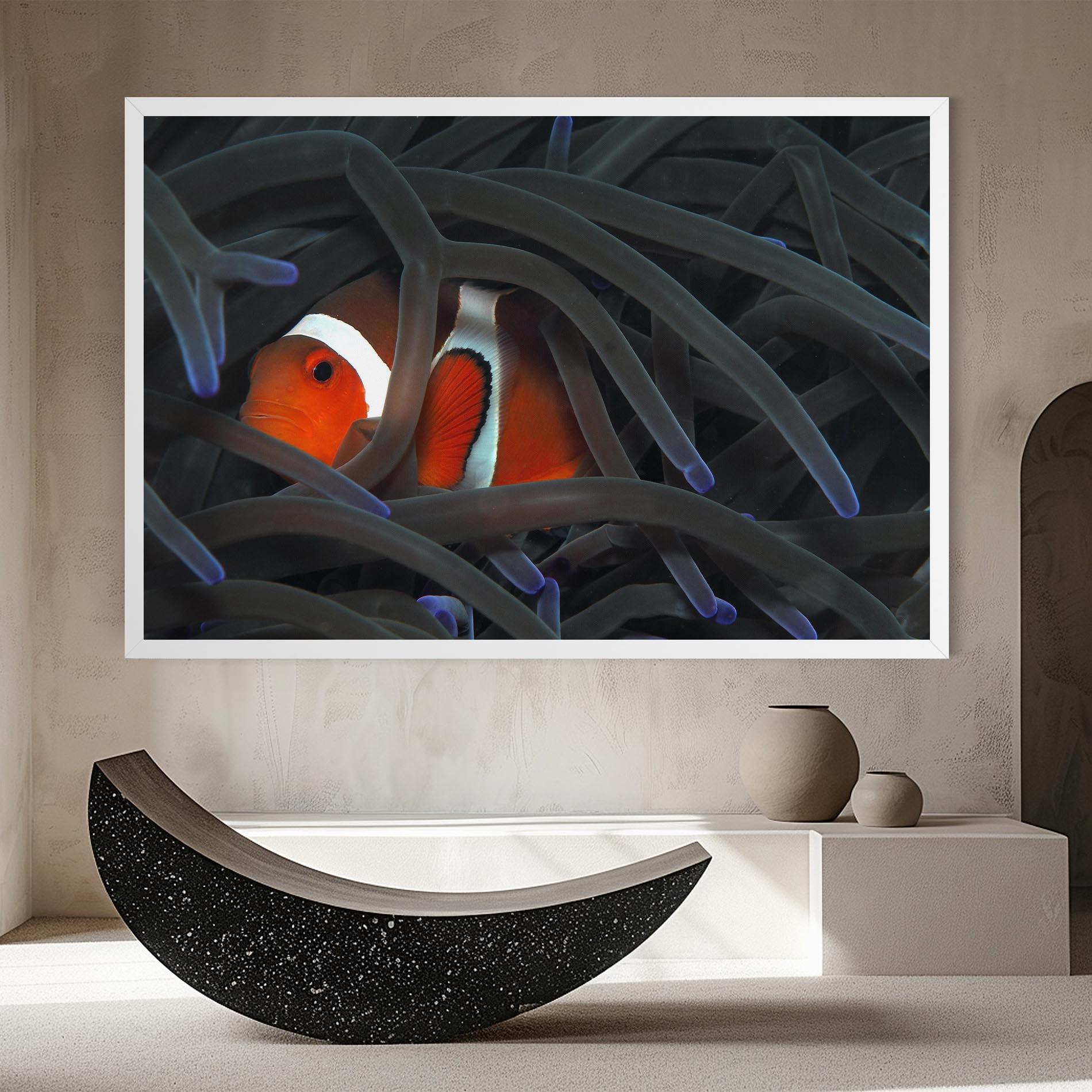 Leinwandbild Nemo Hiding mockup 8