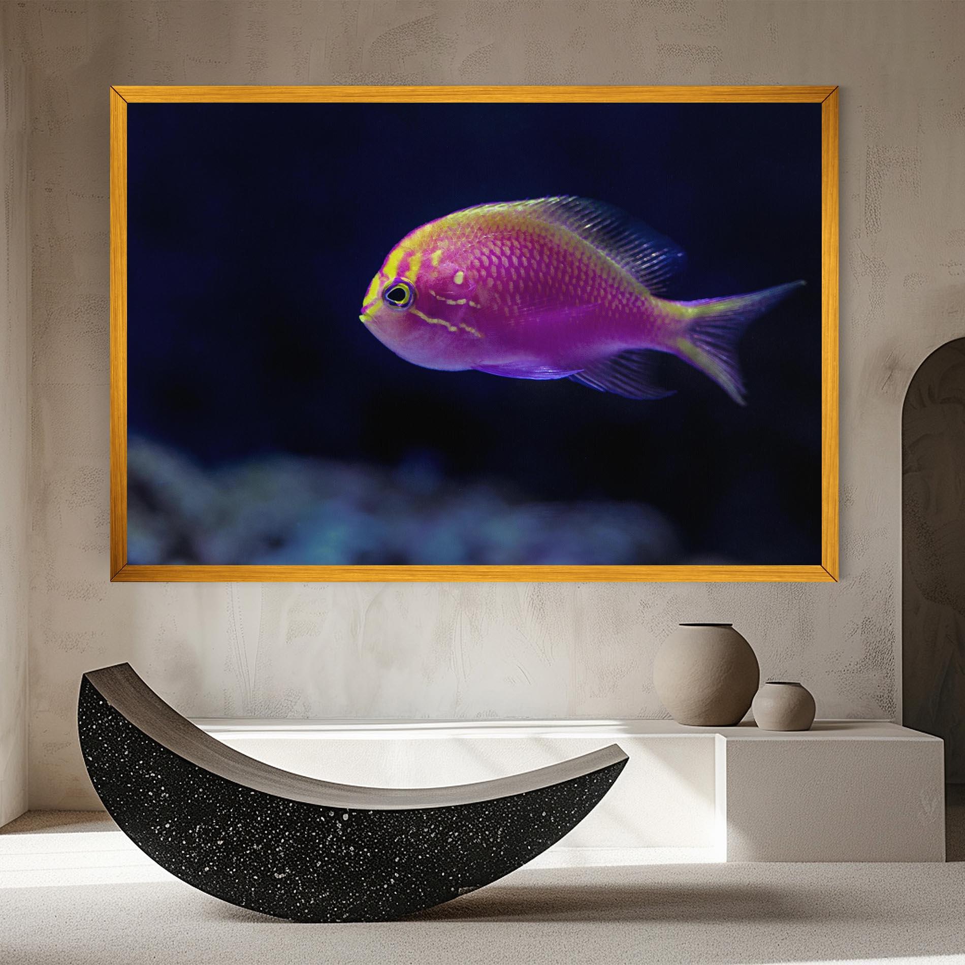 Leinwandbild Angry Pink Fish mockup 8