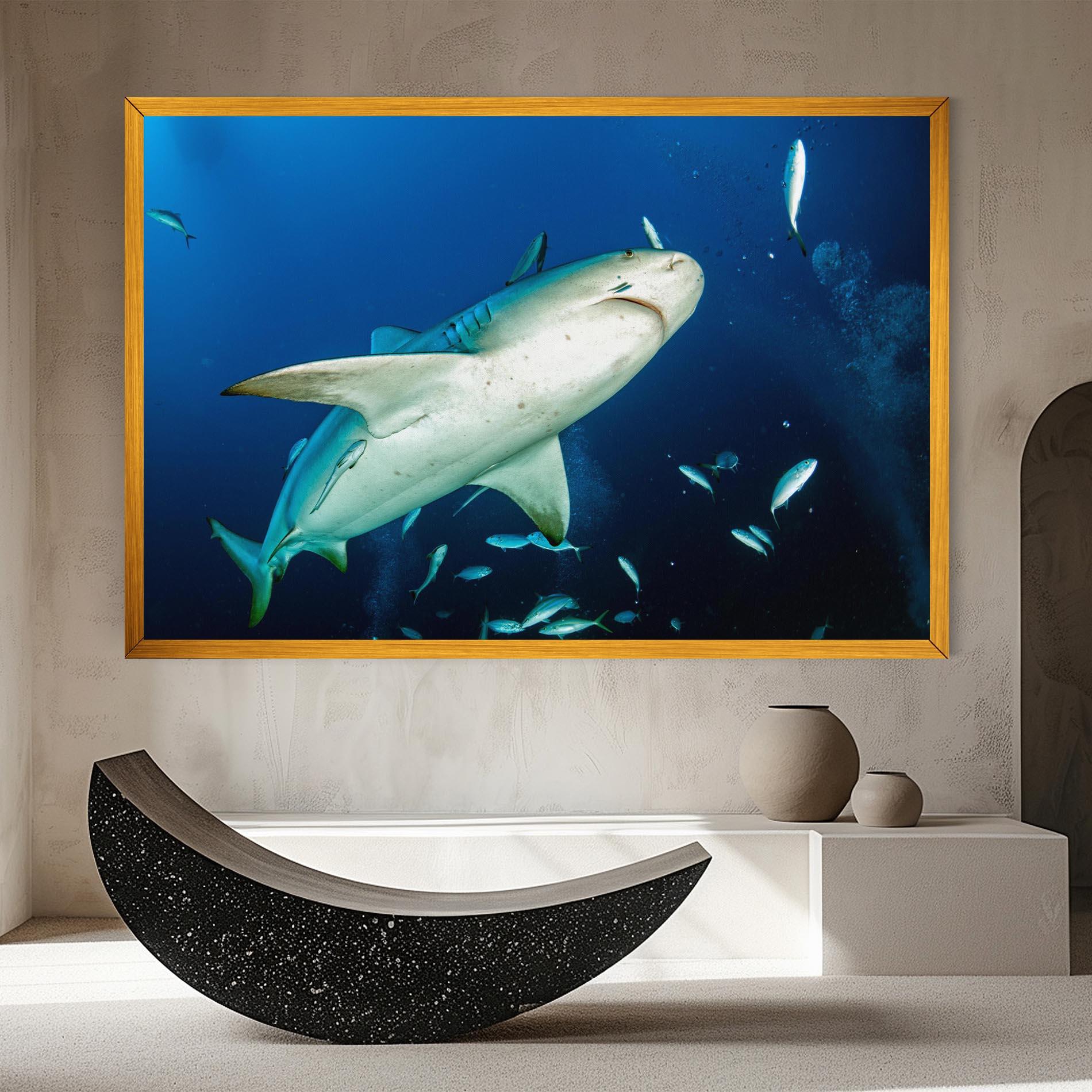 Leinwandbild Bull Shark mockup 8