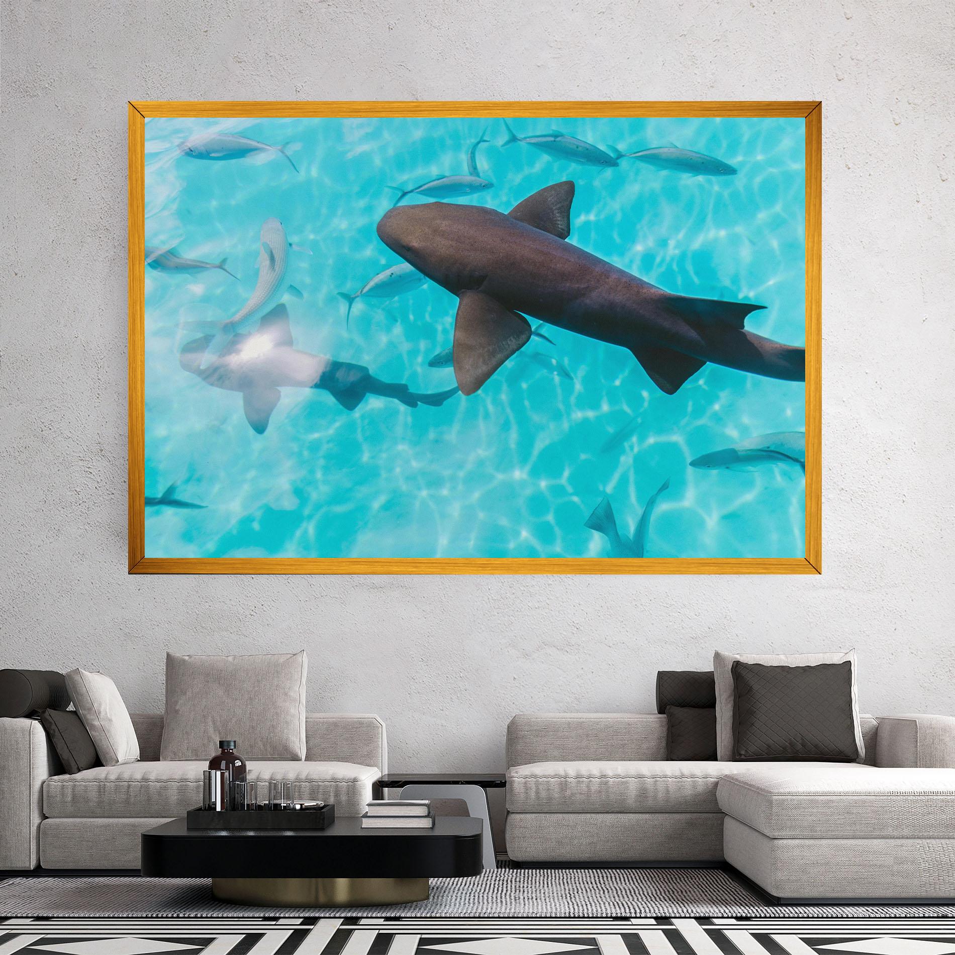 Leinwandbild Pretty Shark mockup 2