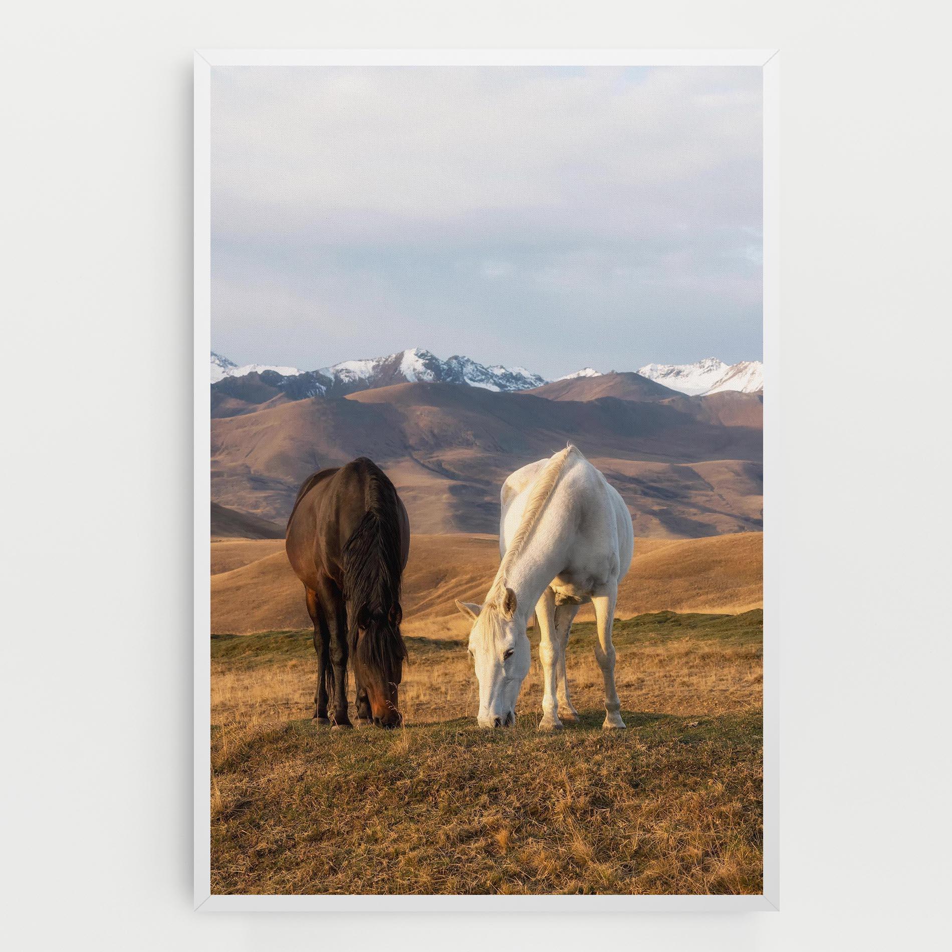 Leinwandbild Mountain Horses mockup 0