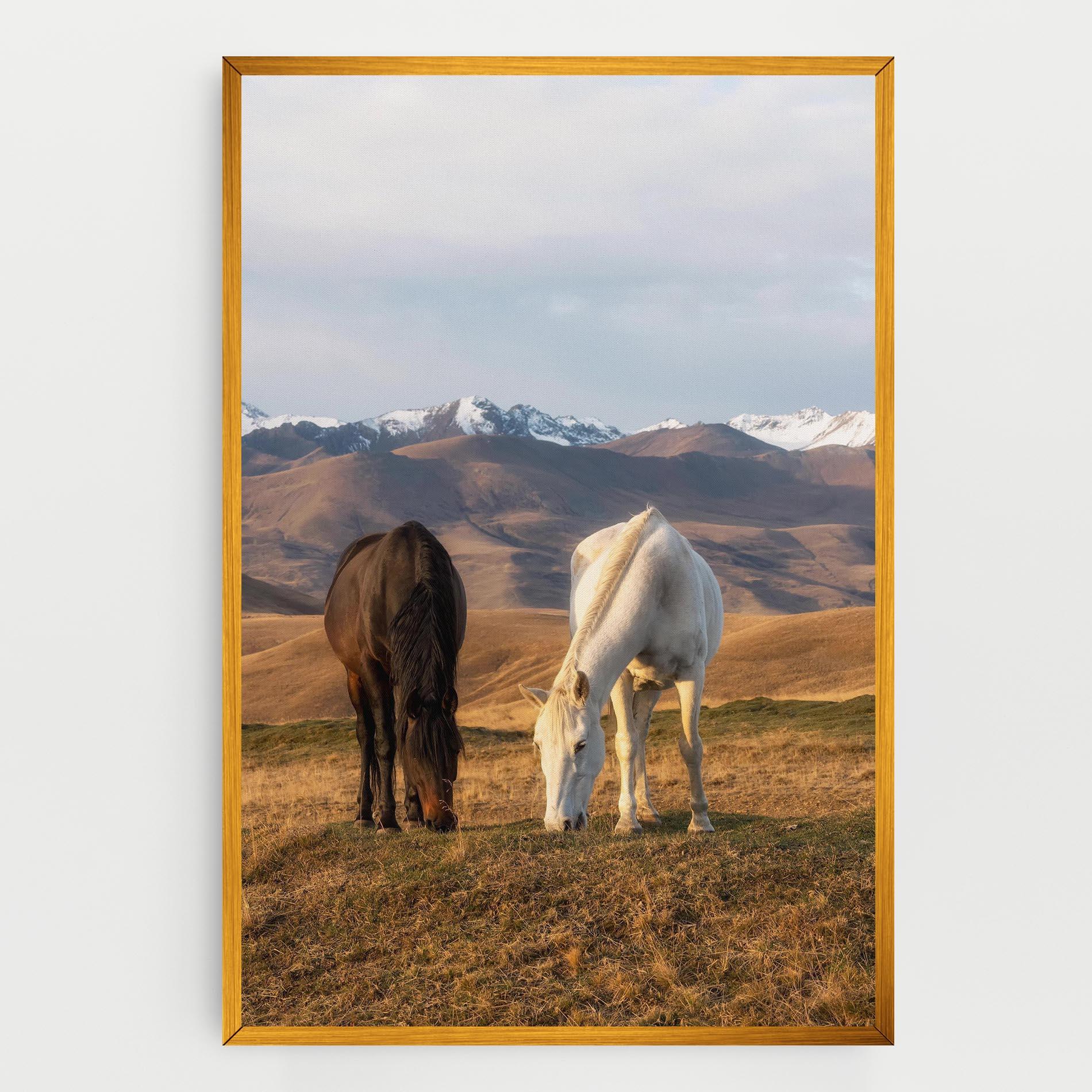 Leinwandbild Mountain Horses mockup 0