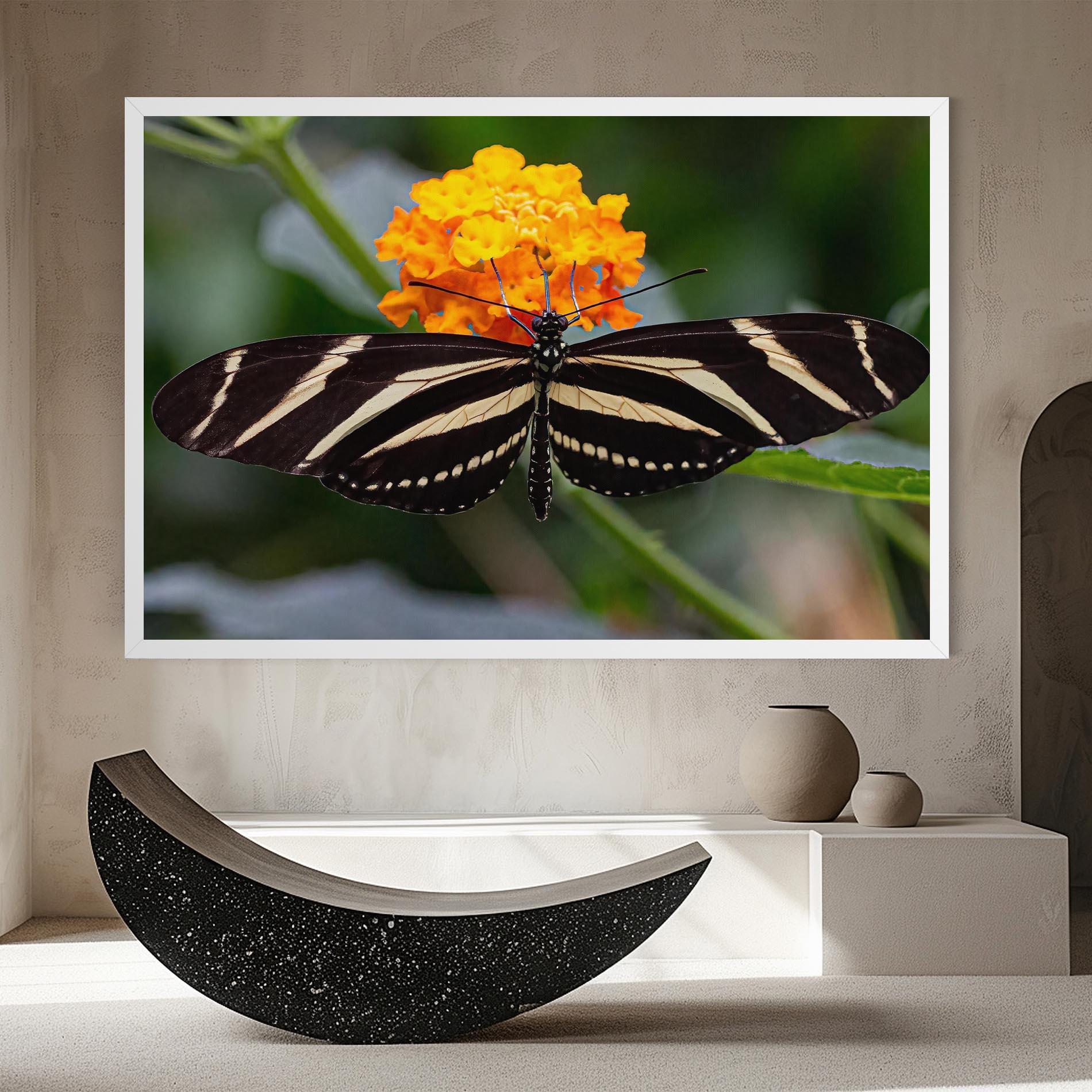 Leinwandbild Big Wings Butterfly mockup 8
