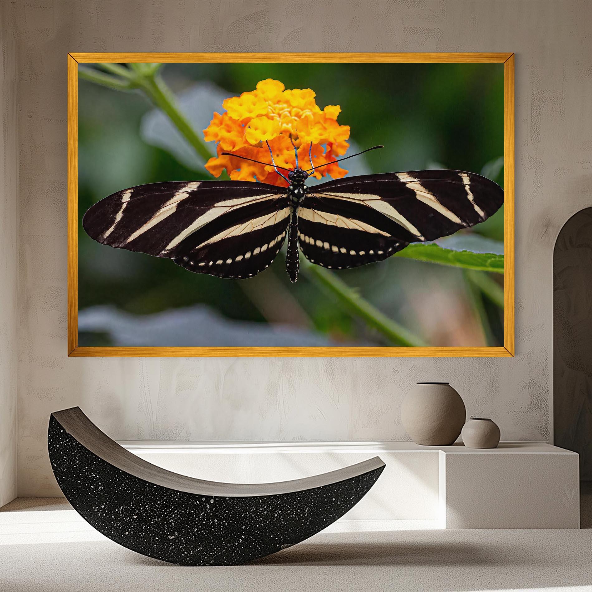 Leinwandbild Big Wings Butterfly mockup 8