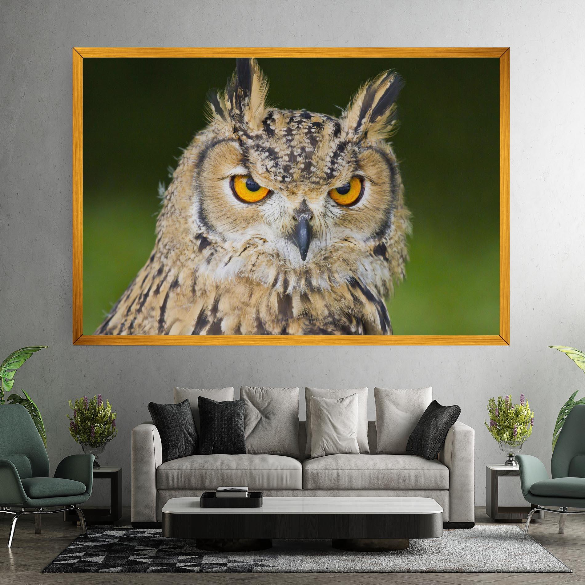 Leinwandbild Angry Owl mockup 7