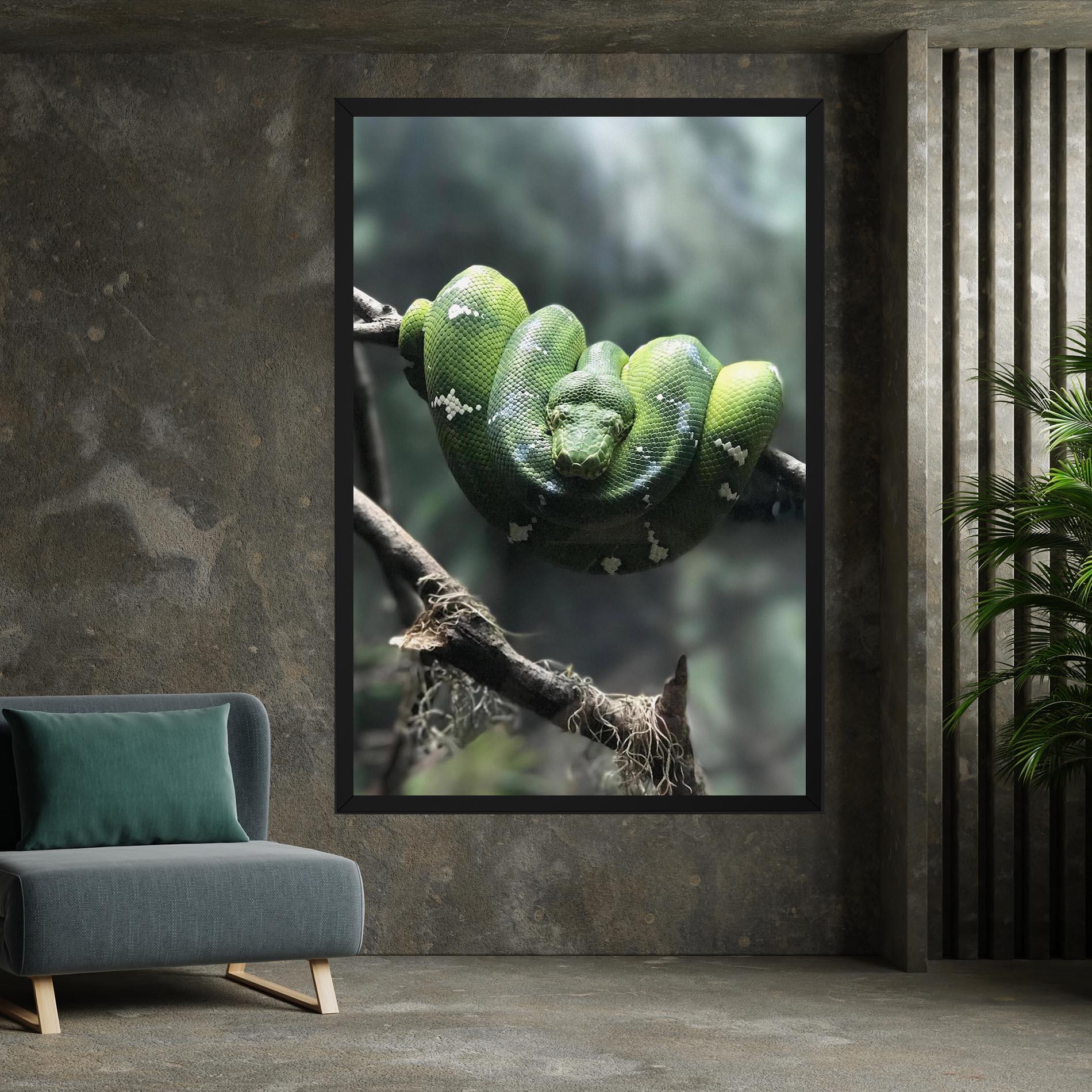 Leinwandbild Sleepy Snake mockup 7