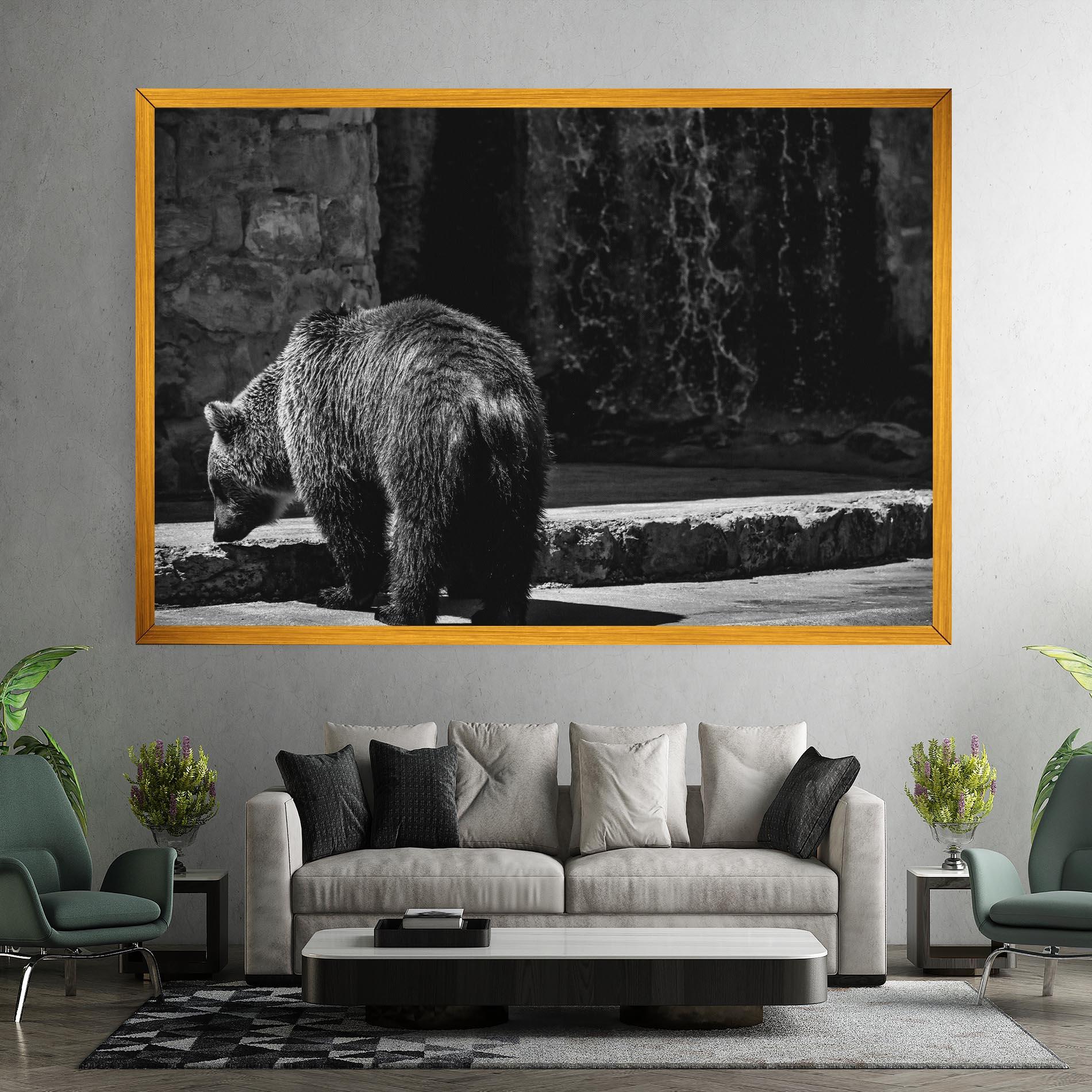 Leinwandbild Grey Bear mockup 7