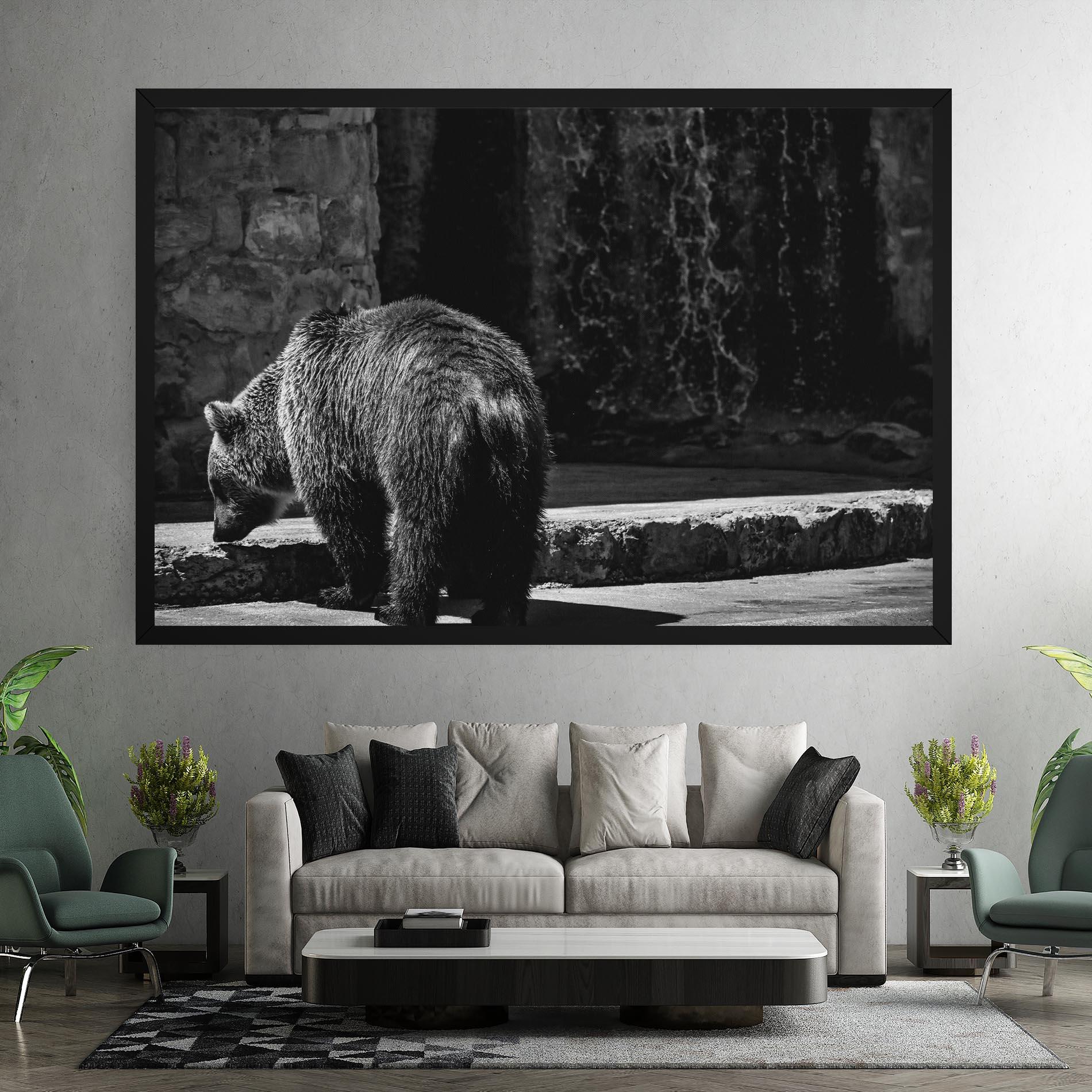 Leinwandbild Grey Bear mockup 7