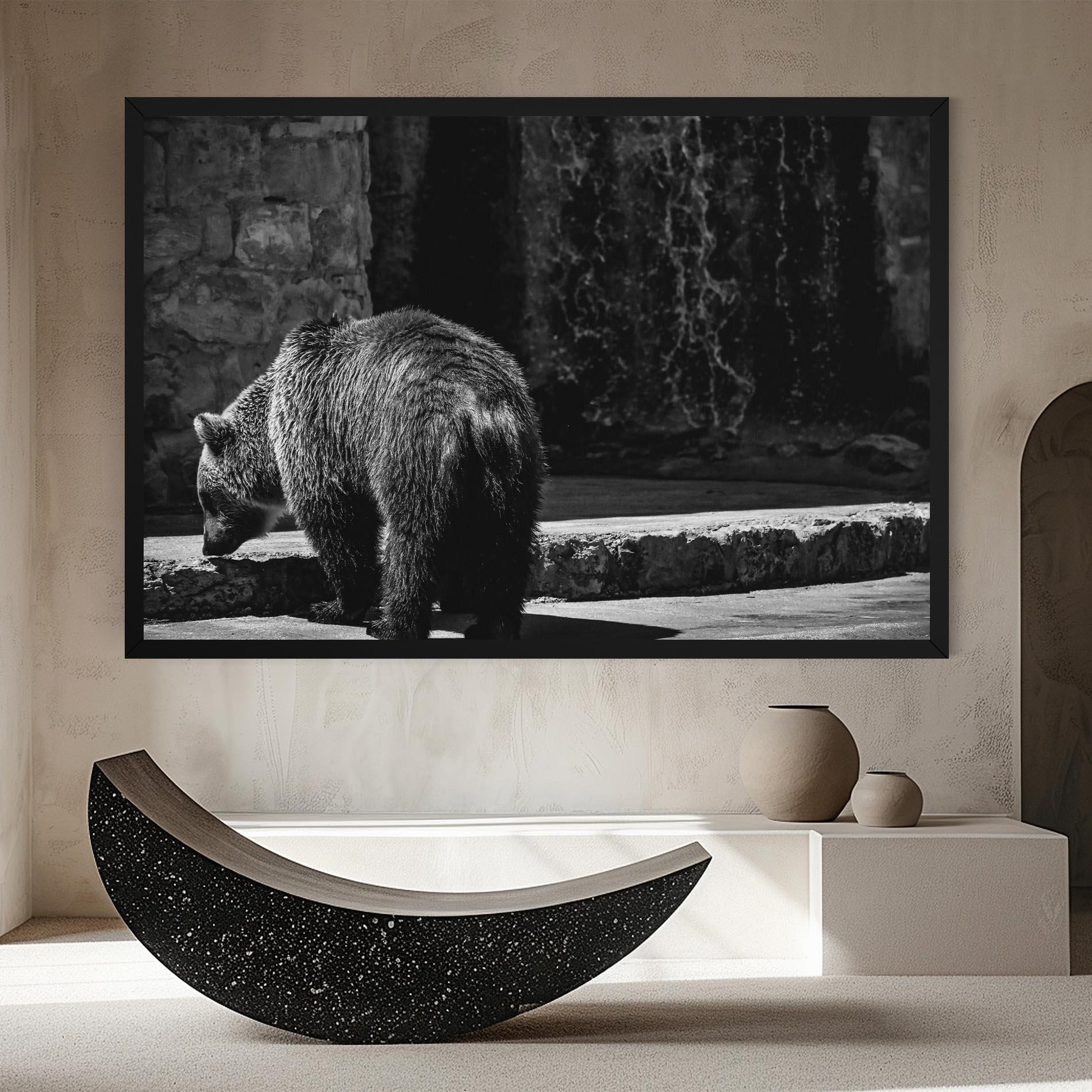 Leinwandbild Grey Bear mockup 8